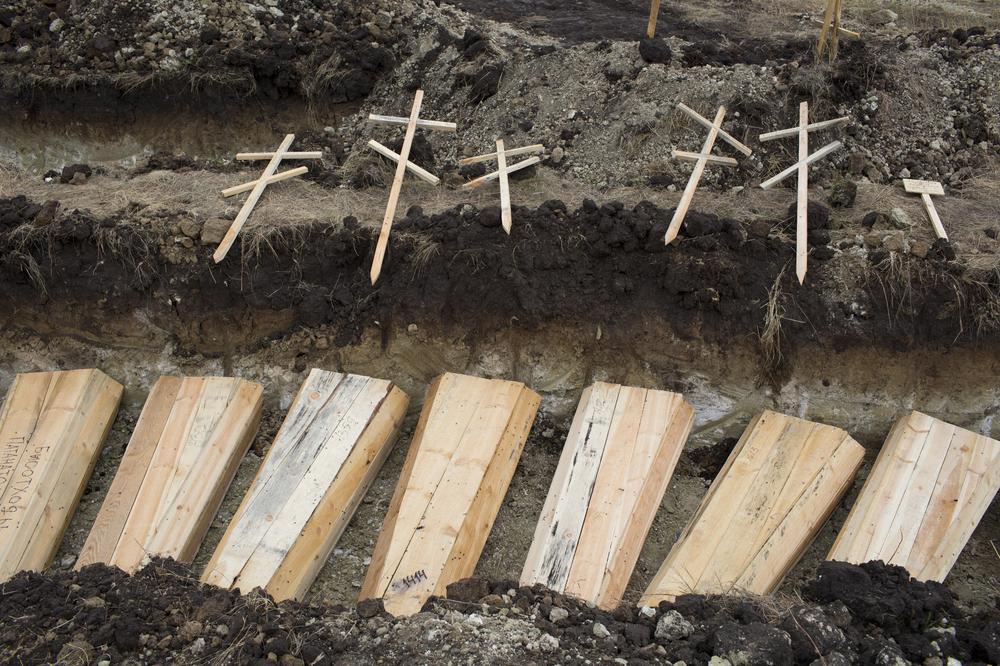 <p>People were able to gather the dead for the first time when the ceasefire began two weeks ago between the Ukrainian army and rebel forces. In Luhansk, the city morgue reported 526 casualties since May 1. Nearly all were civilians and nearly all were killed by shelling, rockets and mortars.</p>