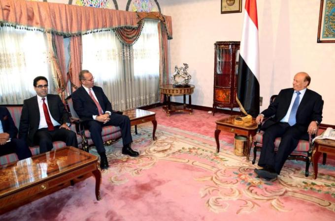 Yemeni President Abd Rabbu Mansour Hadi will need to walk a careful line if he wants to remain in power [EPA]