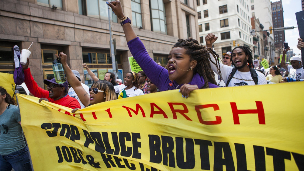 Protestors march to Baltimore City