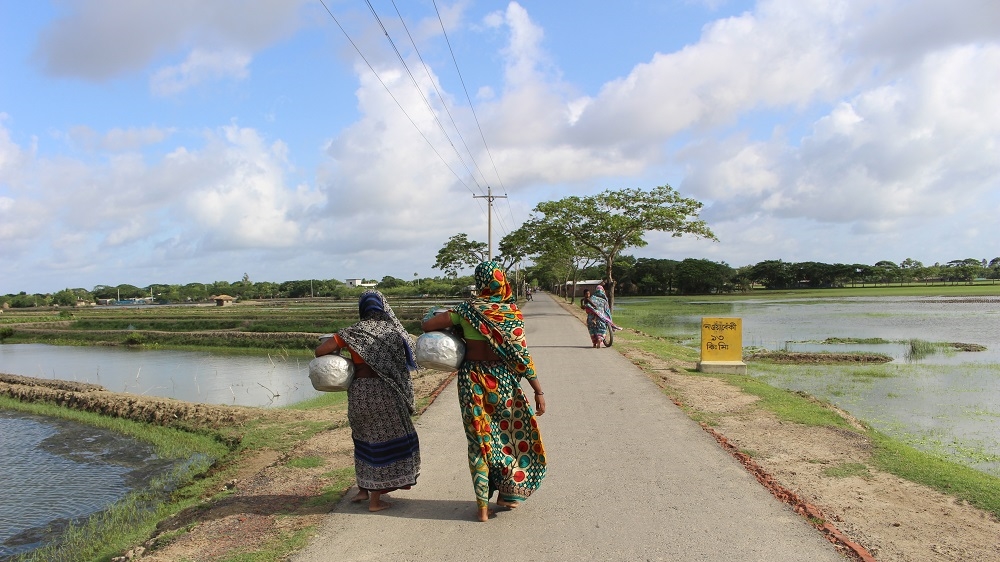 Bangladesh's reliance on agriculture, high population density and climatic conditions make it one of the most vulnerable countries in the world to climate change [Neha Thirani Bagri/The GroundTruth Project]