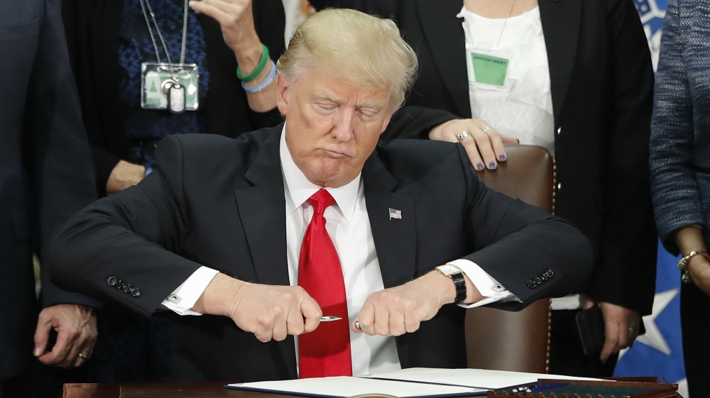 100 days of Trump - AP