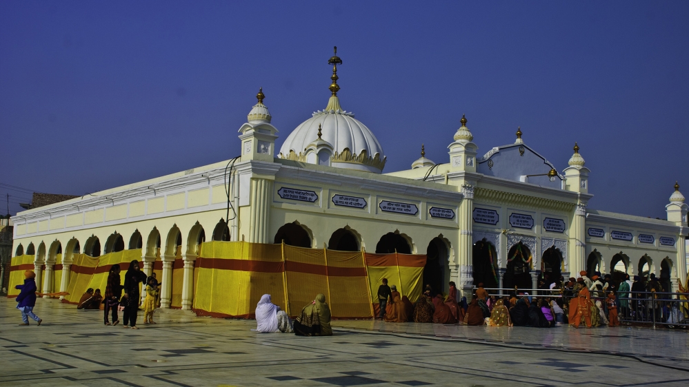The Gurdwara Janam Asthan is located on the spot that was once the house of the family of Guru Nanak. He is believed to have been born here. Every year in November thousands of pilgrims visit the gurdwara.