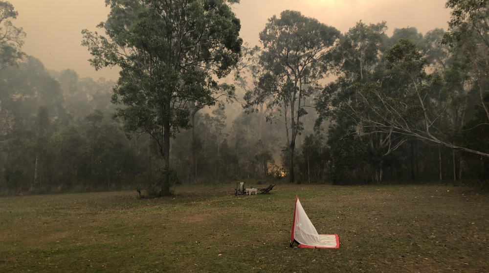 Katerina’s property as bushfires nearly engulf her home [Photo courtesy of Katerina Cosgrove]