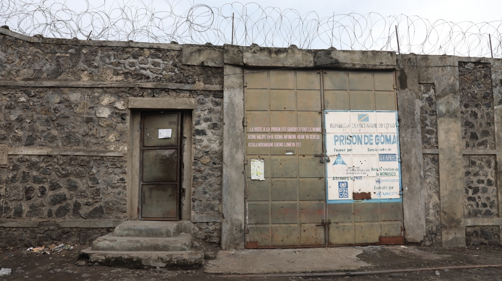 The main entrance to the Muzenze prison in Goma