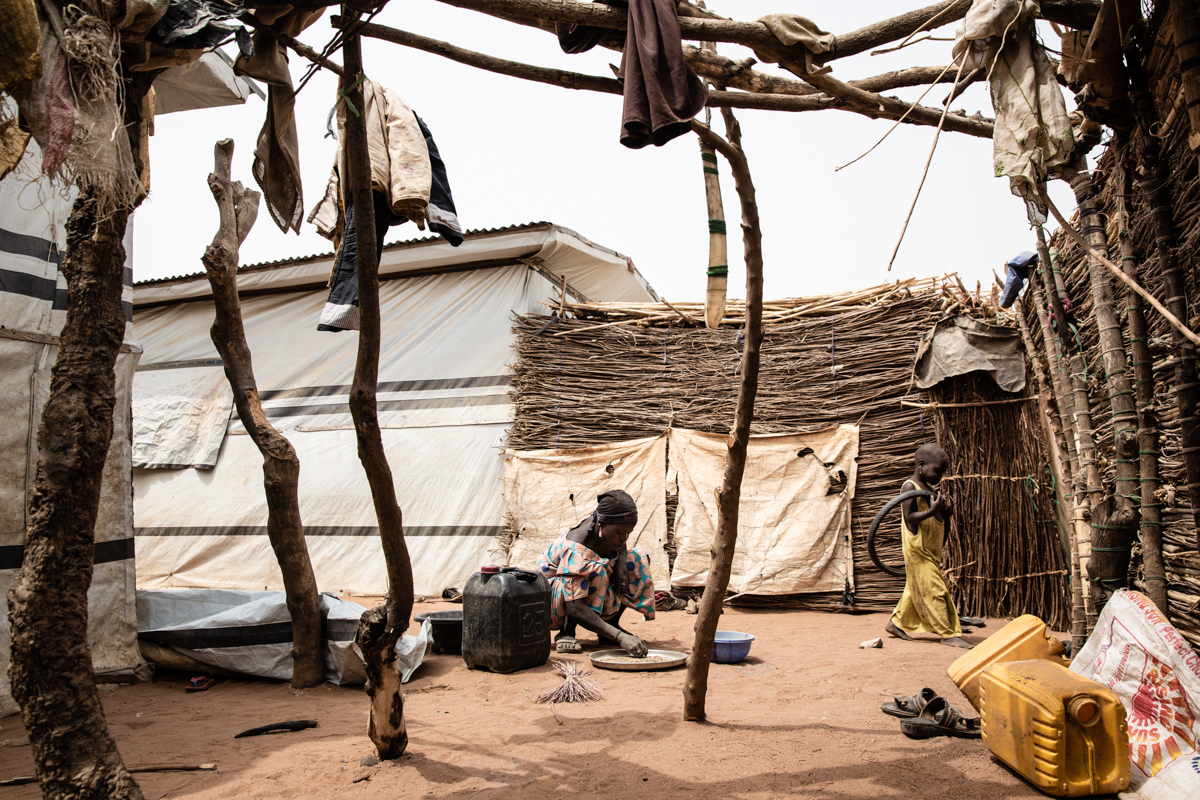 When Yola went into lockdown for two weeks for fear of the spread of COVID-19, Rebeca couldn’t go out to earn her daily wages.