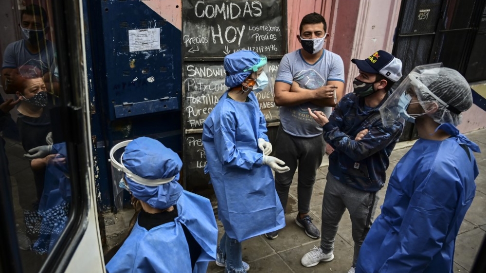 ARGENTINA - HEALTH - VIRUS - VOLUNTEERING