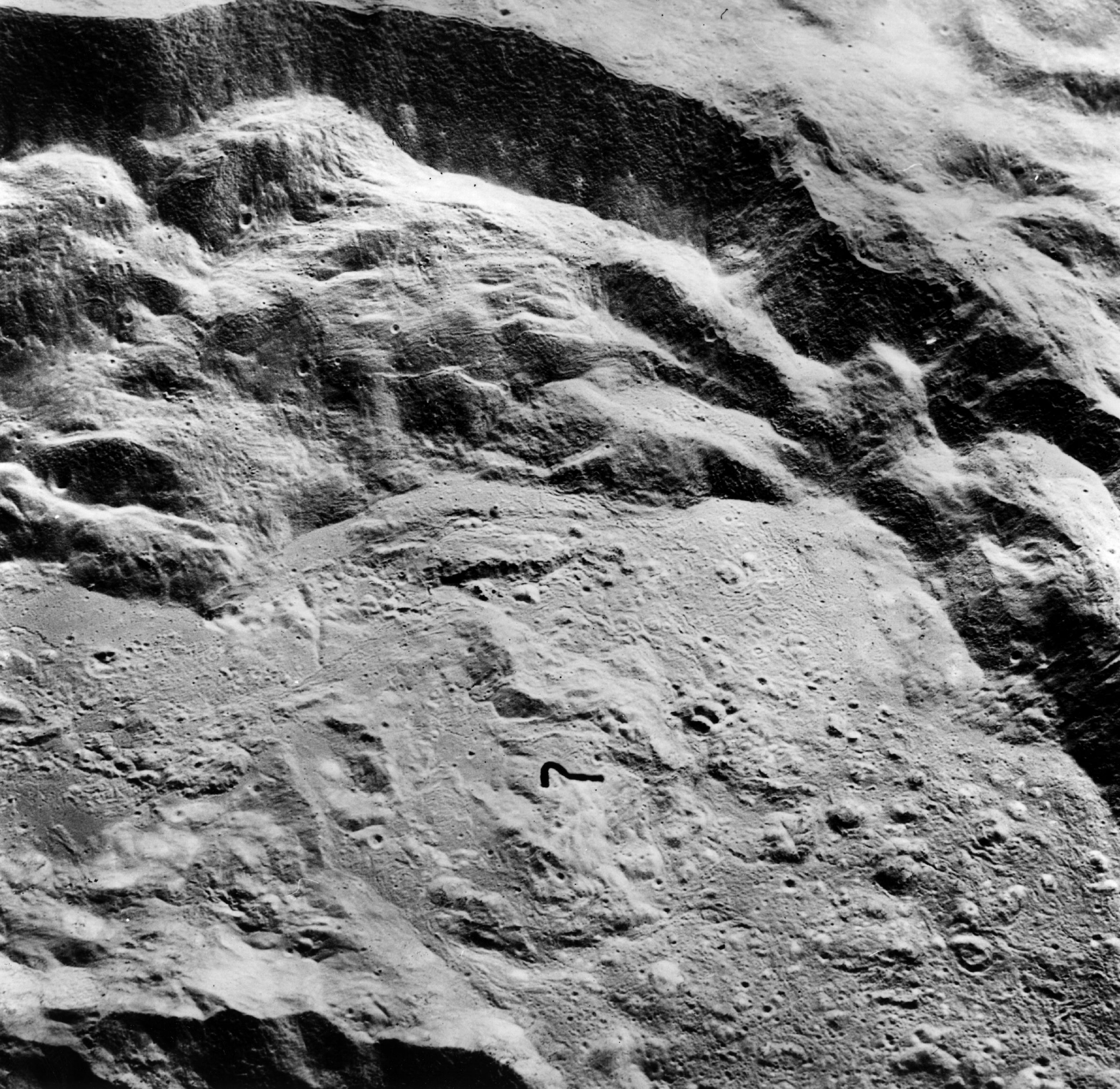 The companies plan to carry out the collection during already scheduled unmanned missions to the Moon in 2022 and 2023