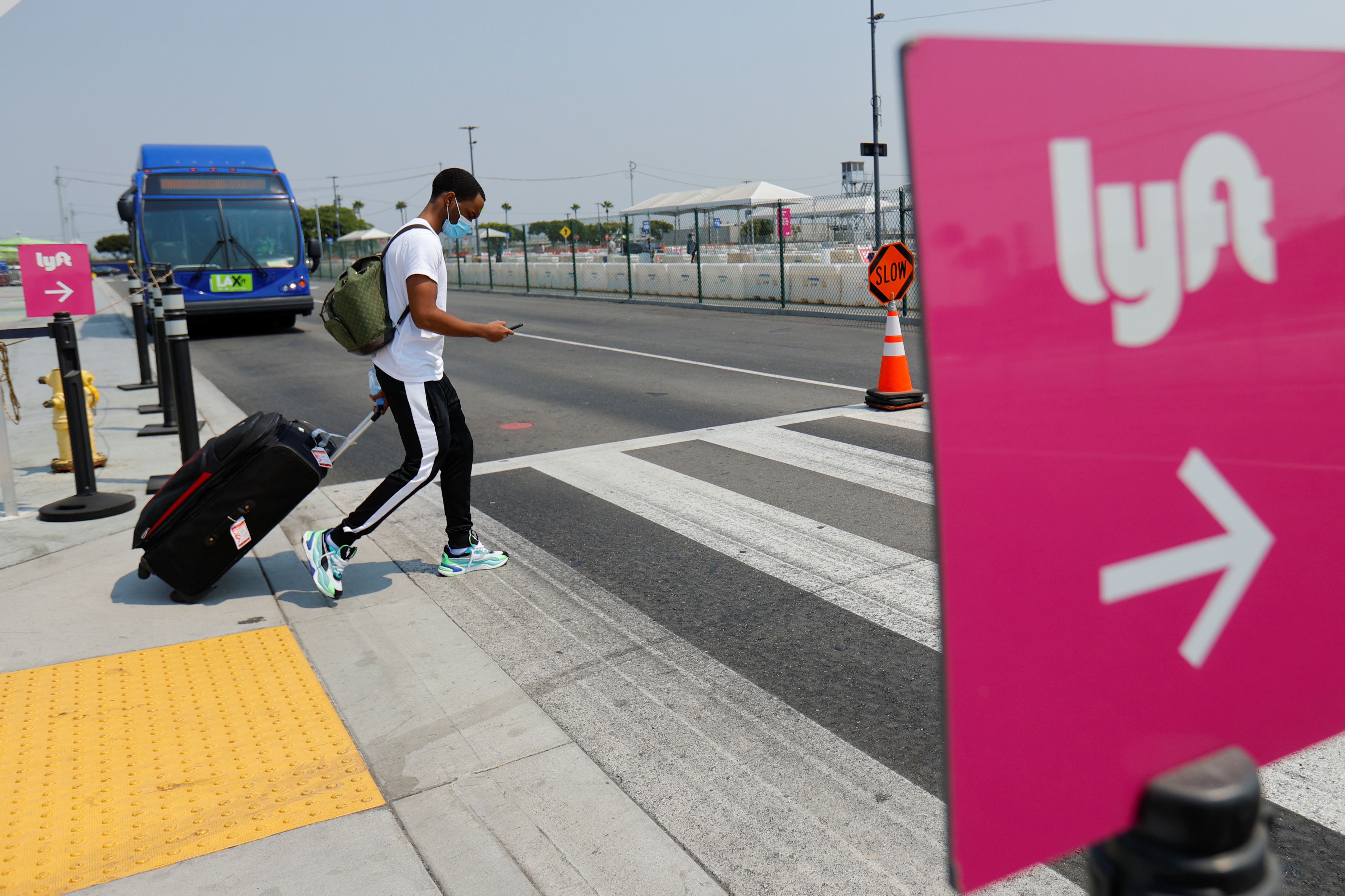A group representing some of the largest gig-economy firms says its goal is to achieve changes in US labour law that allow workers to maintain flexibility while also receiving more modest benefits than required for employees