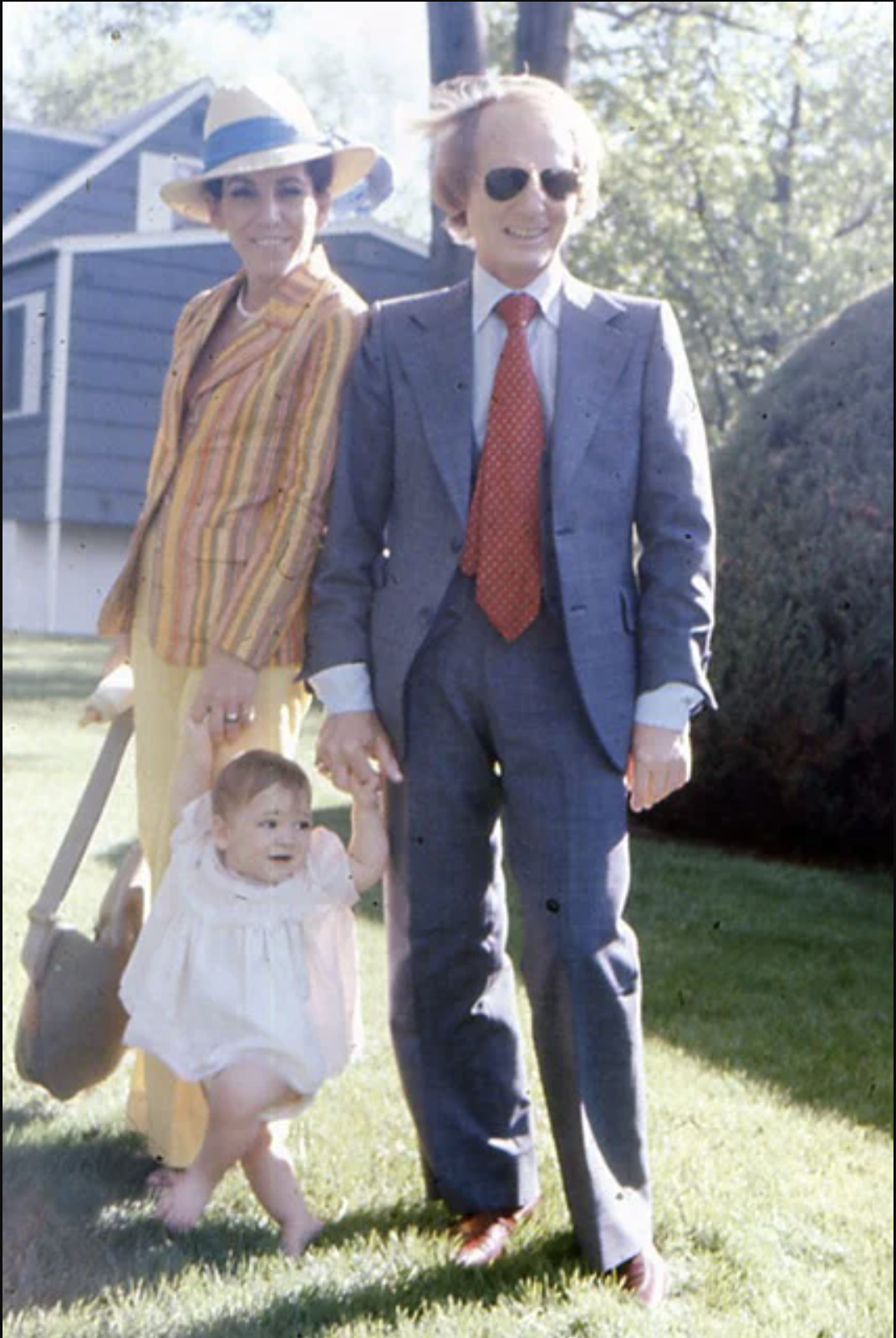 Robina and her wife Eva and daughter Eamonn before her transition [Photo courtesy of Robina Asti]