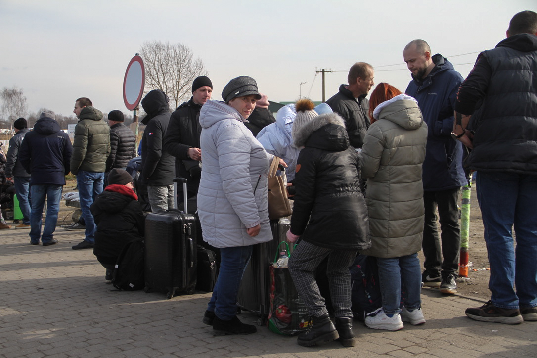 Ukraine refugees at Poland border