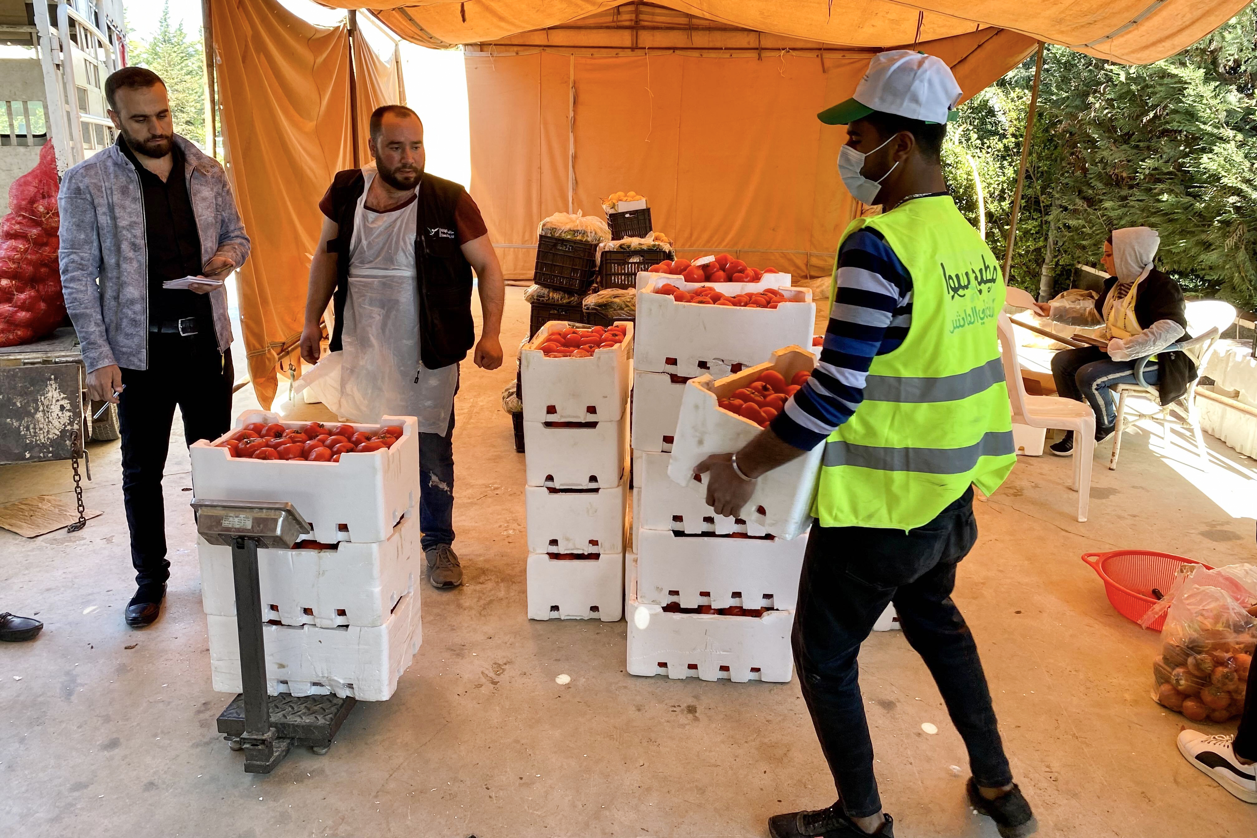 Lebanon NGO's Ramadan kitchen