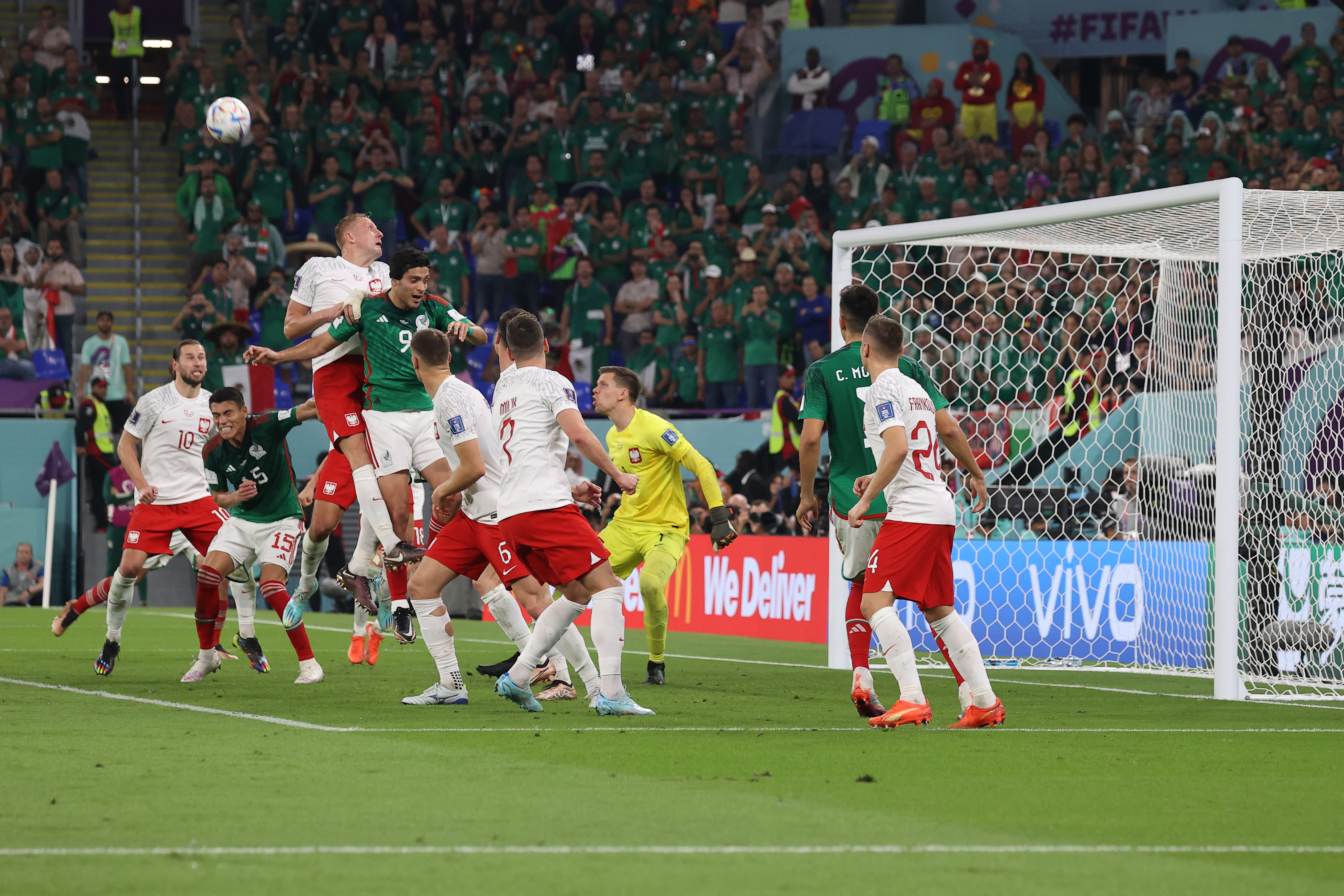 Mexico vs Poland