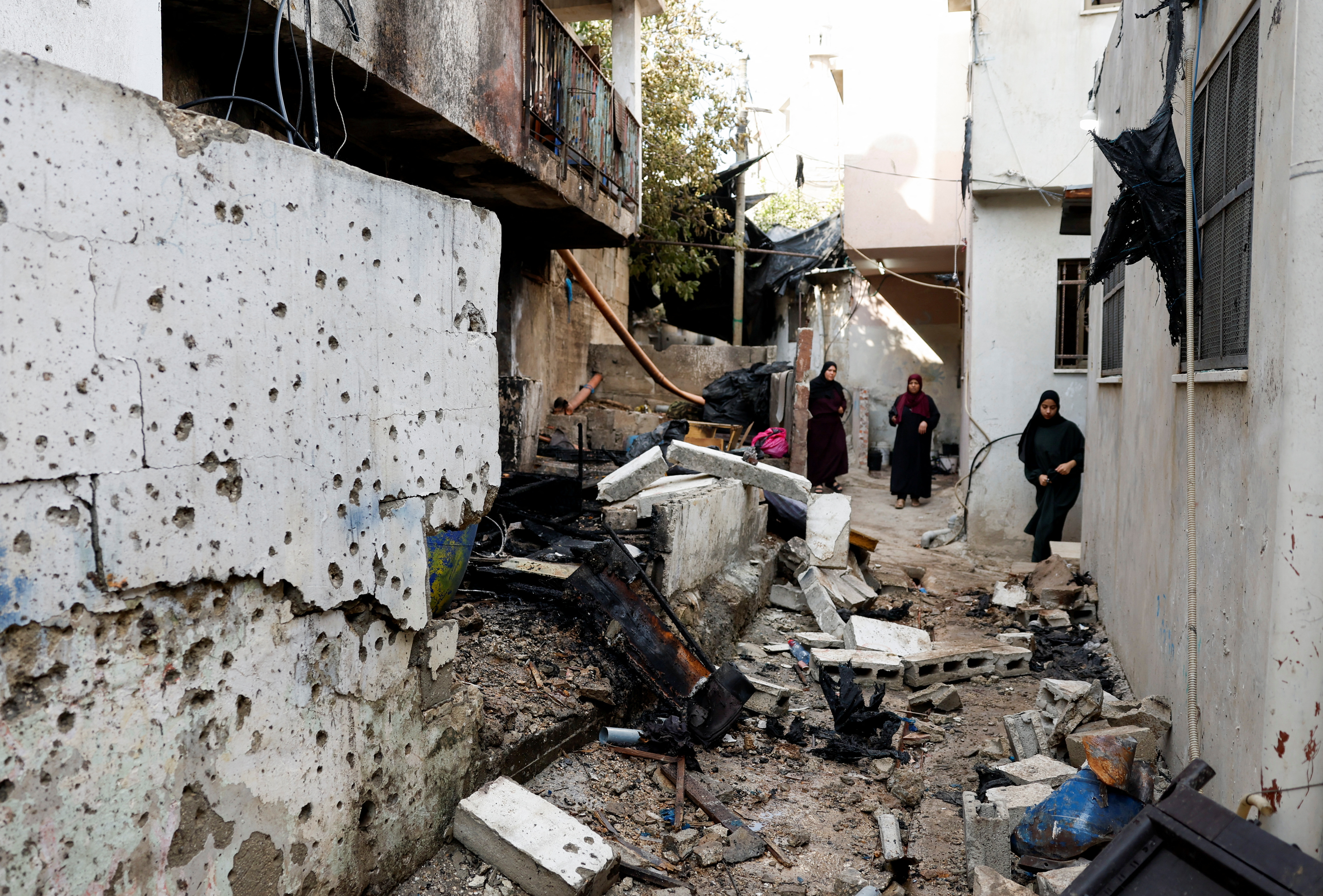 Ten Palestinians killed in Israeli operation in West Bank