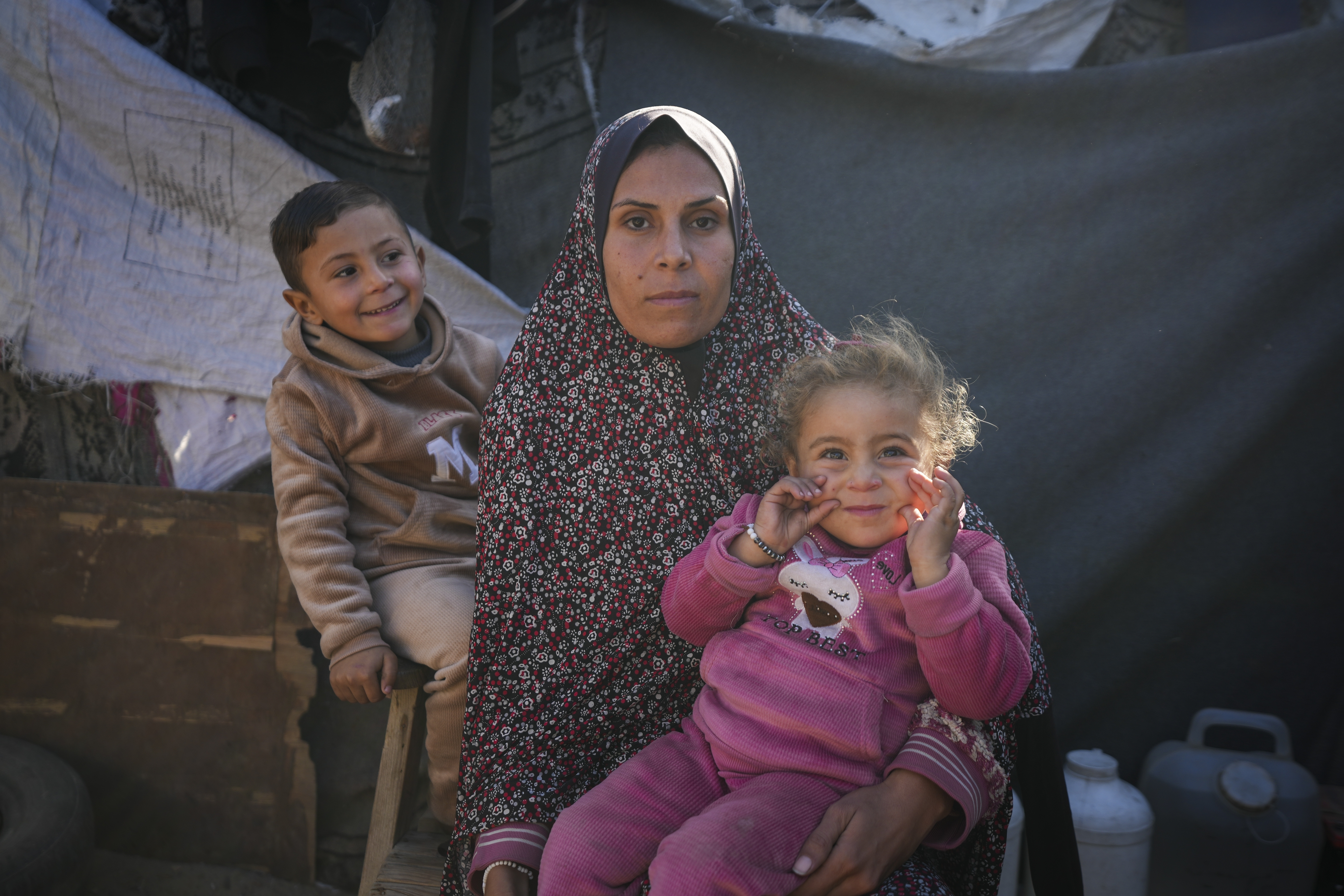 In Gaza's crowded tent camps, women wrestle with a life stripped of privacy