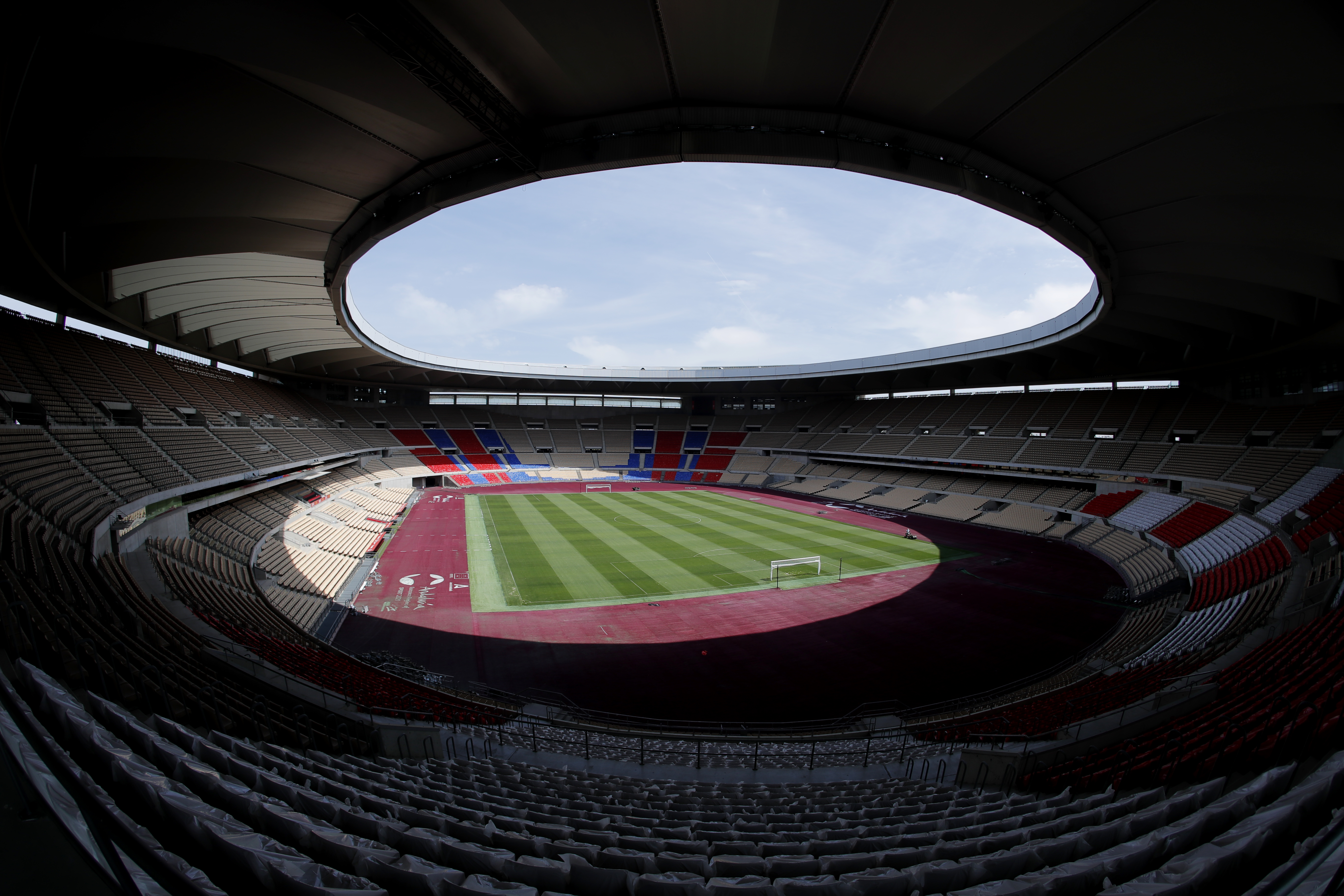 Interior shot of Estadio La Cartuja.