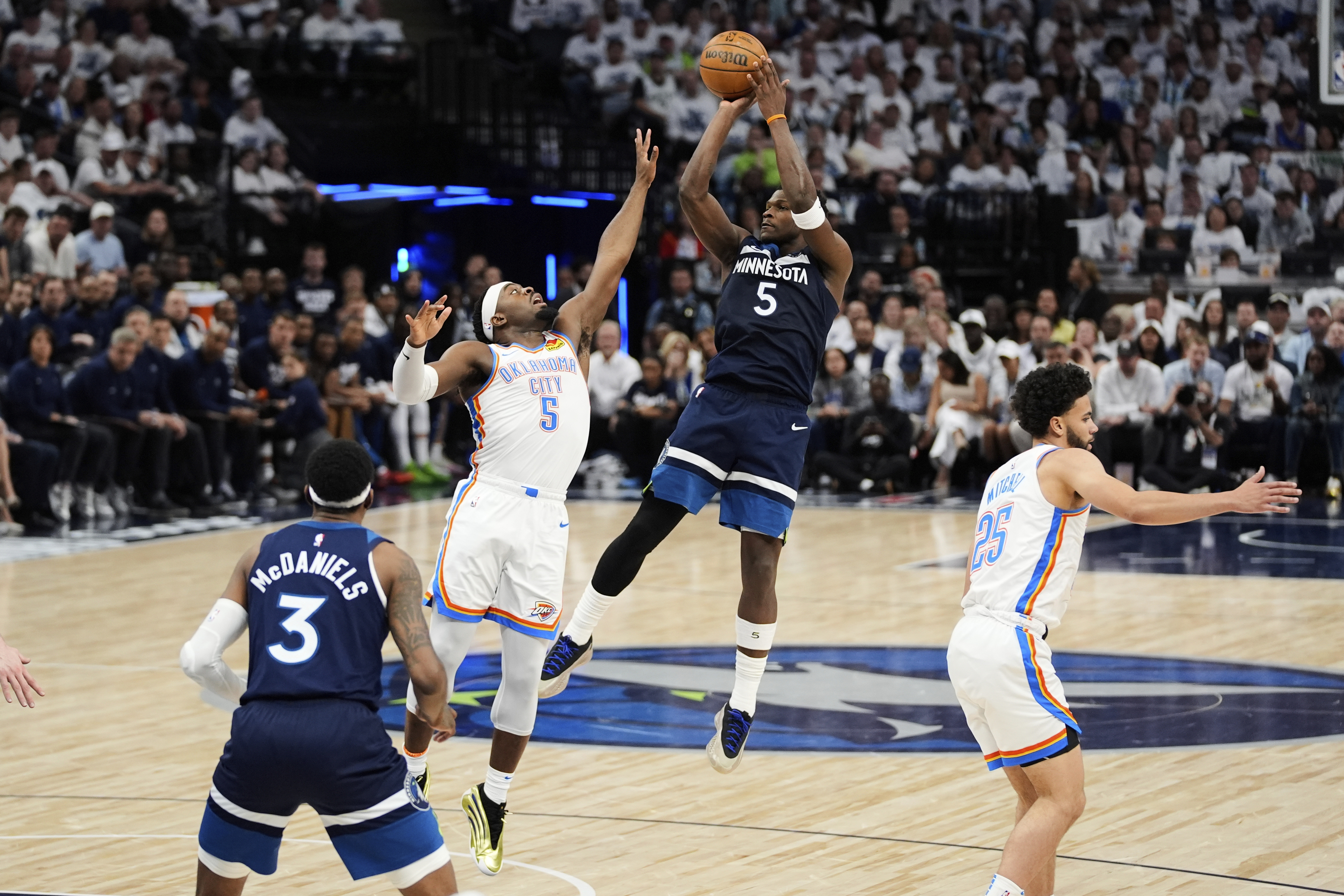 Edwards, centre right, finished with a game-high 30 points against the Oklahoma City Thunder, May 24, 2025