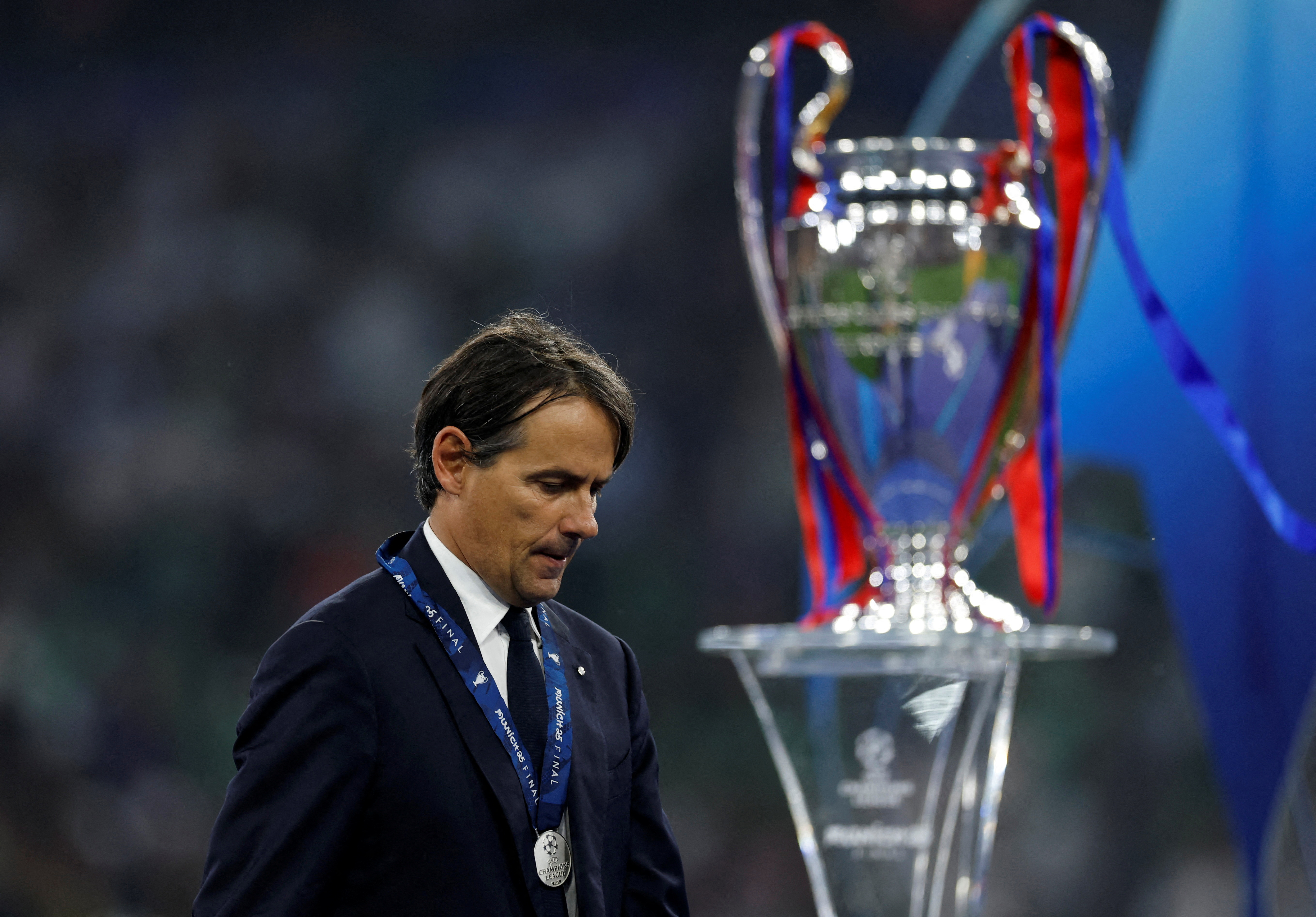 Champions League - Final - Paris St Germain v Inter Milan - Allianz Arena, Munich, Germany - May 31, 2025 Inter Milan coach Simone Inzaghi looks dejected