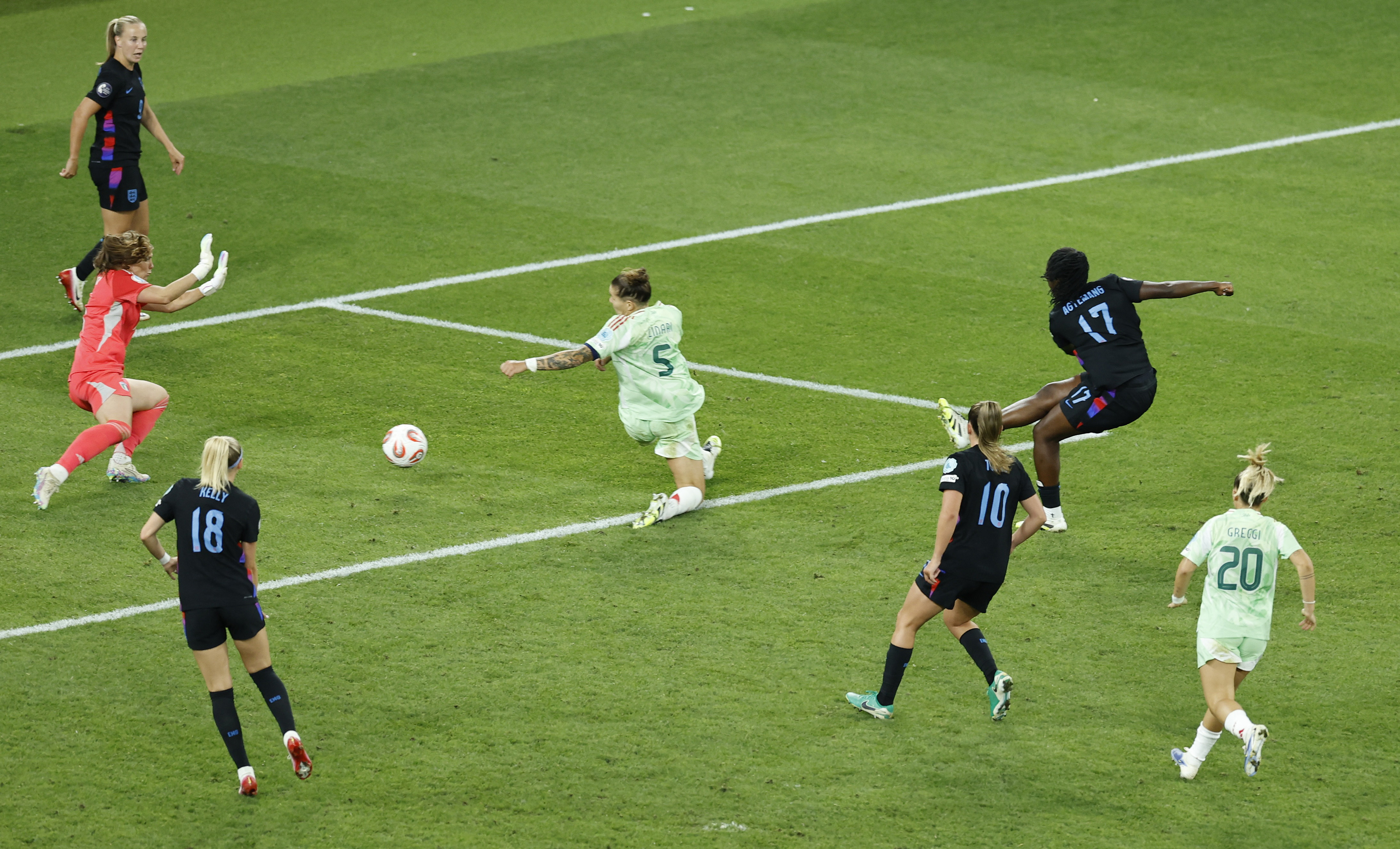 Football - UEFA Women's Euro 2025 - Semi Final - England v Italy - Stade de Geneve, Lancy, Switzerland - July 22, 2025 England's Michelle Agyemang scores their first goal