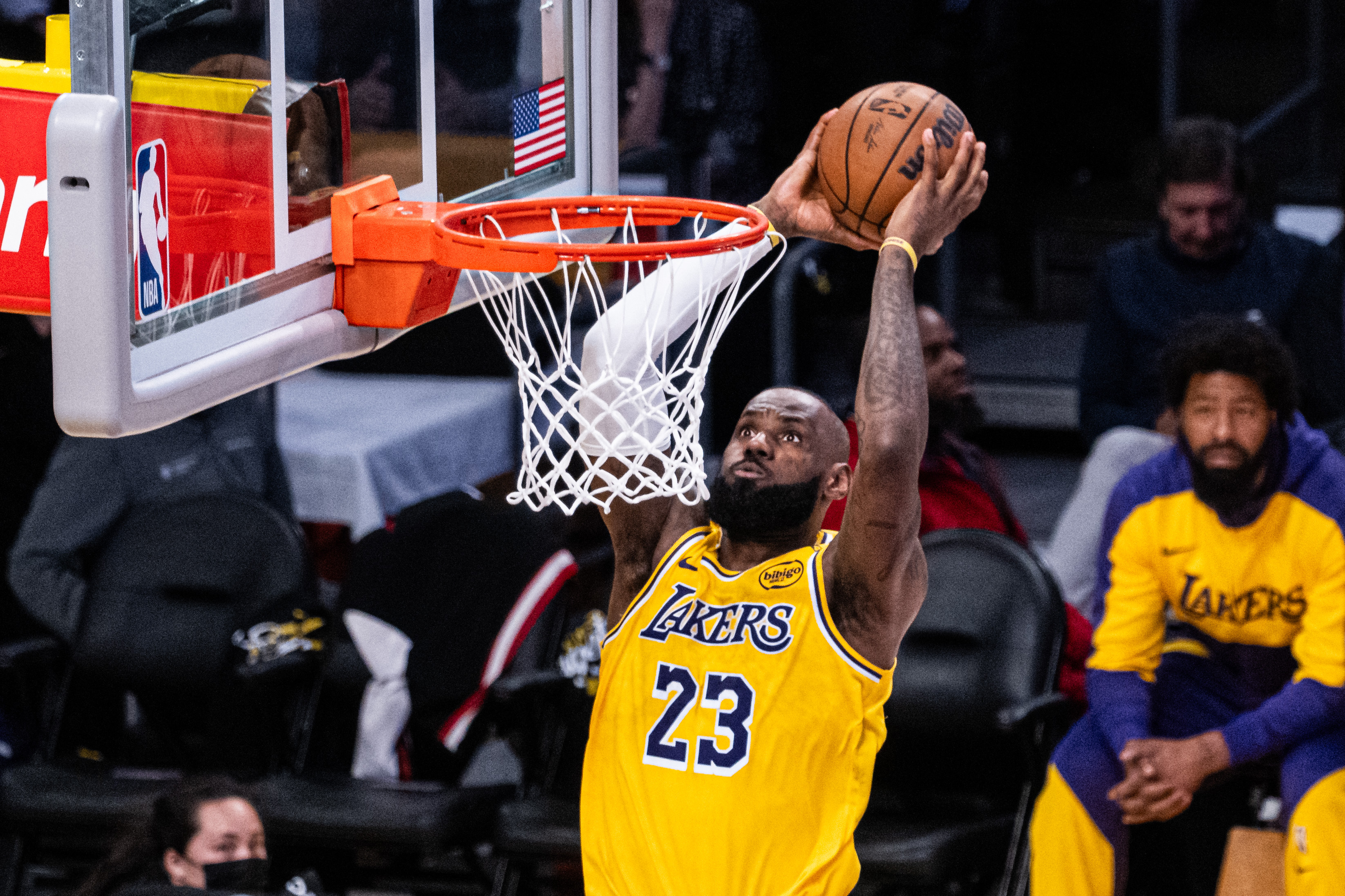 LeBron James enters the 2025-26 season as the NBA’s all-time leading scorer