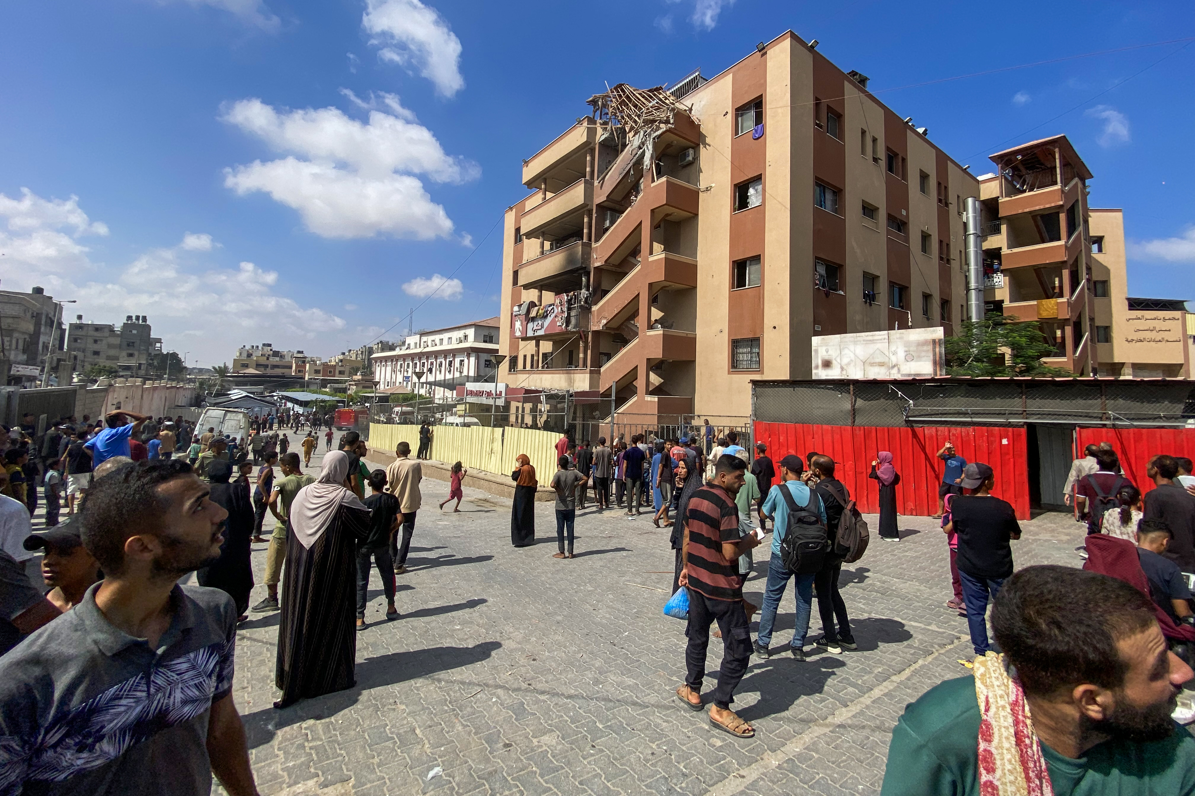 Israel bombs Nasser hospital in southern Gaza