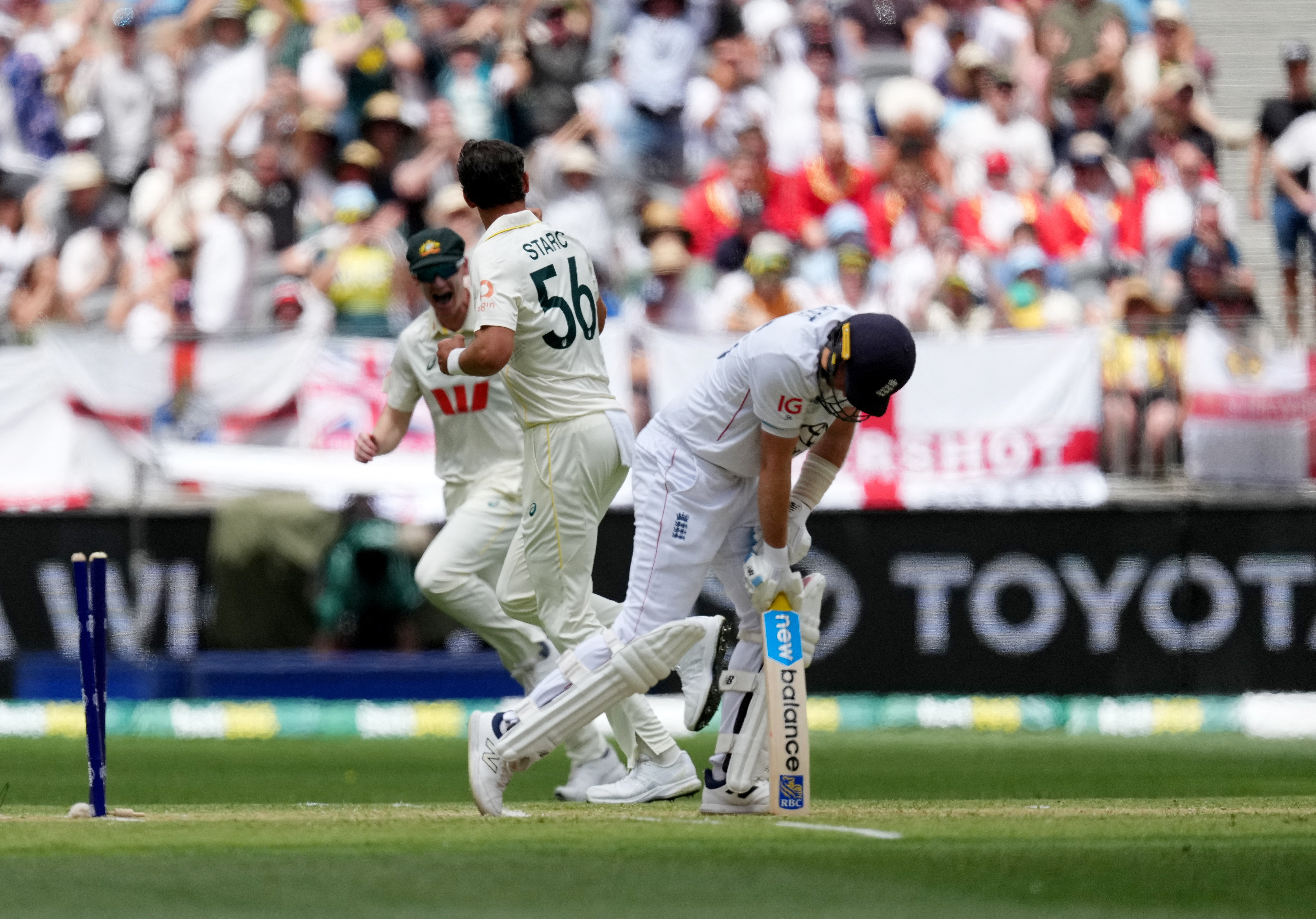 Mitchell Starc reacts.