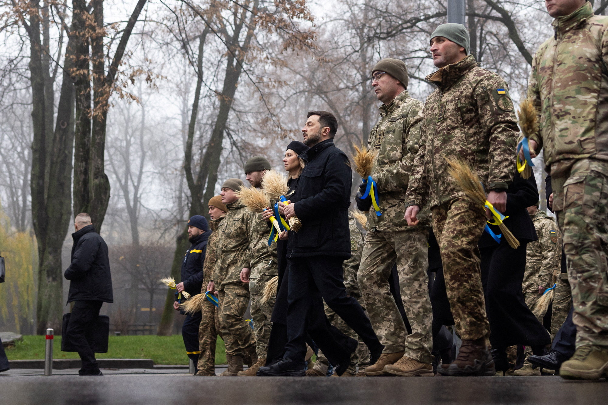 Ukraine’s President Volodymyr Zelenskyy, First Lady Olena Zelenska, top officials and service members visit a monument to Holodomor victims during a commemoration ceremony of the famine of 1932-33, in Kyiv, Ukraine, November 22, 2025