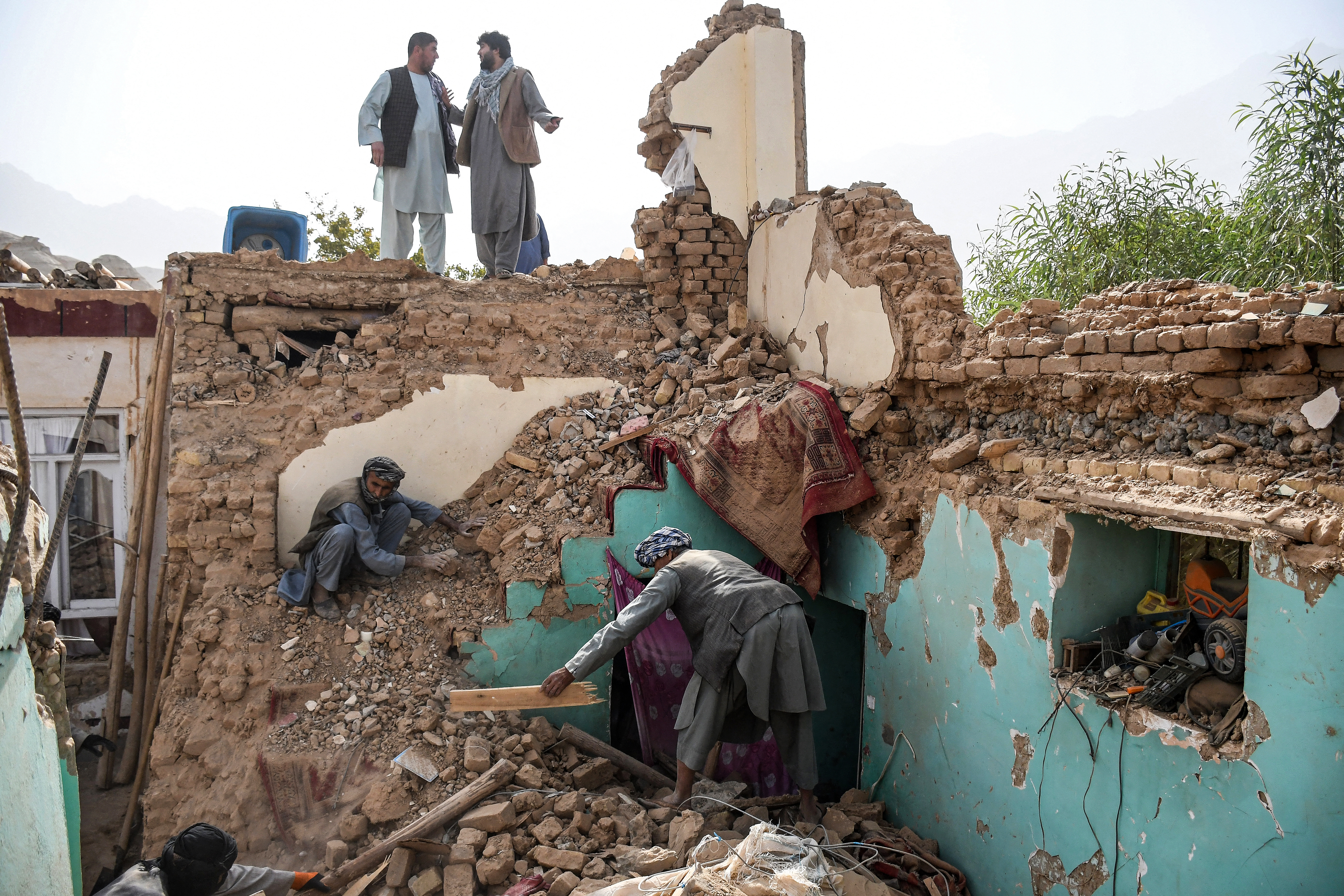 A powerful 6.3 magnitude earthquake has shaken northern Afghanistan, killing at least 20 people and injuring over 500.