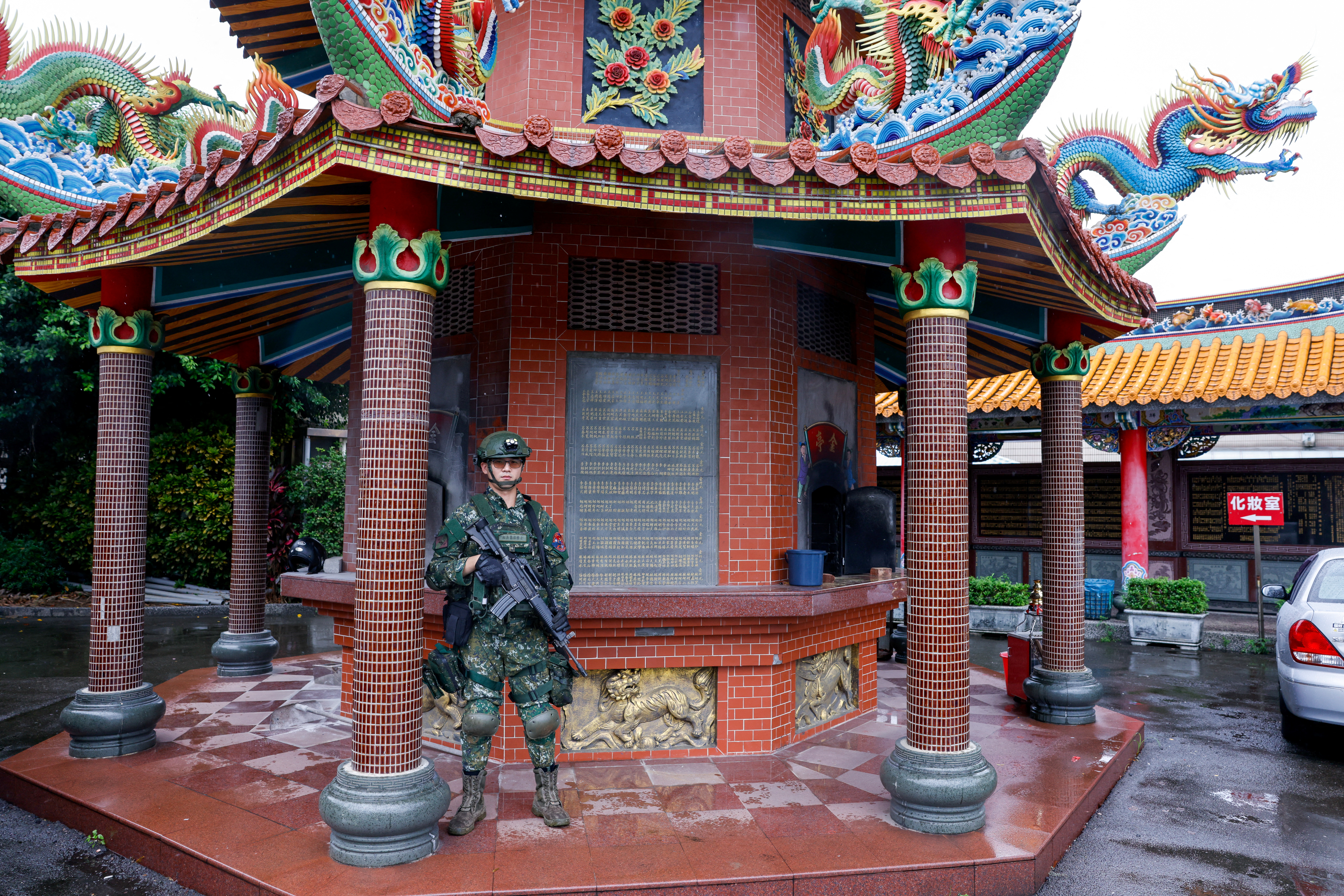 Taiwanese reservists take part in a pre-combat training during Taiwan's annual Han Kuang military exercise in Taoyuan, Taiwan July 11, 2025 REUTERS/Ann Wang