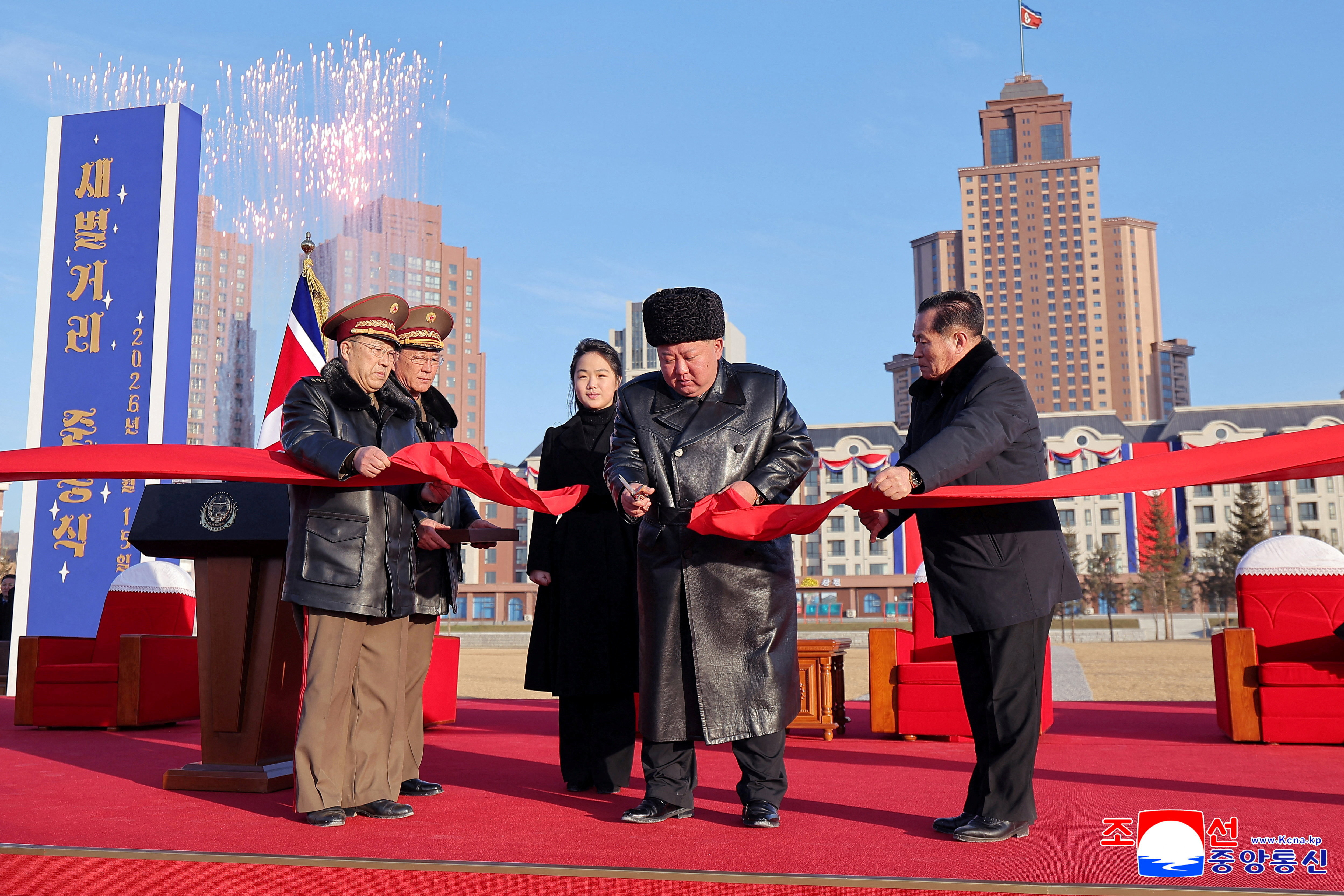 Kim Jong Un unveils homes for families of fallen soldiers