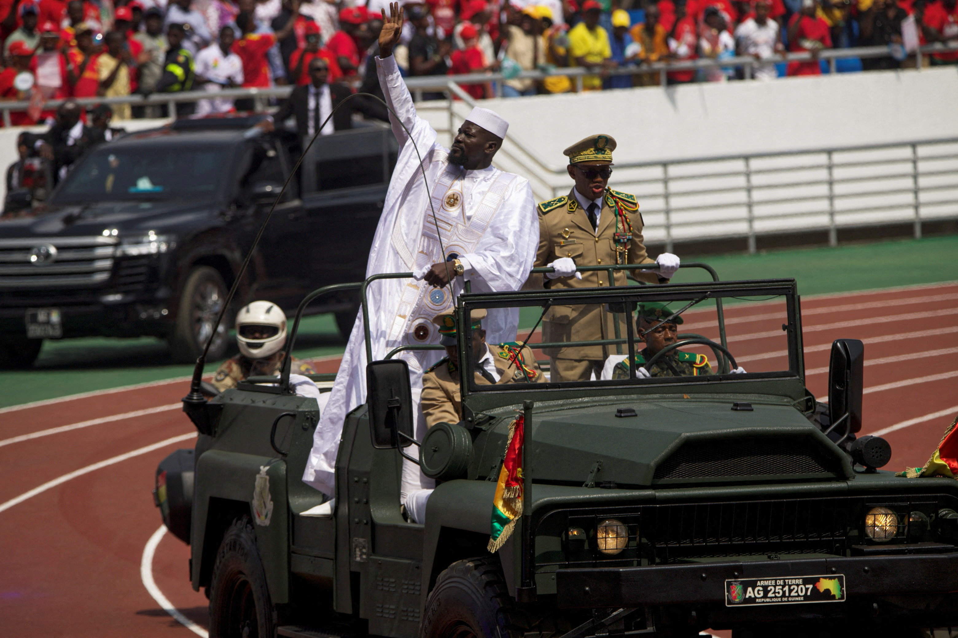 Guinea's President-elect Mamady Doumbouya arrives in a vehicle to take the oath of office during a swearing-in ceremony in Conakry, Guinea, January 17, 2026. REUTERS/Stringer