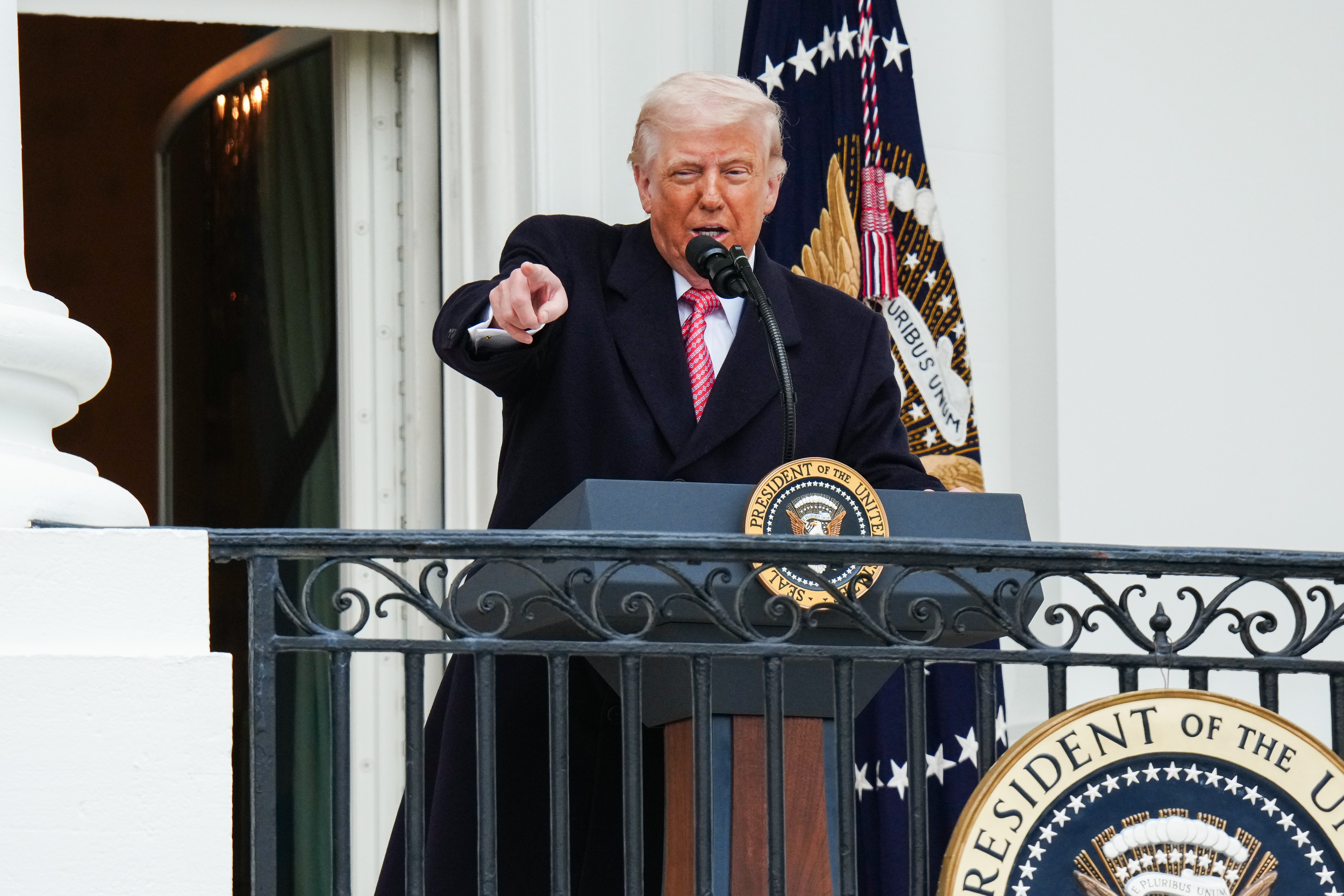 epa12854452 US President Donald Trump gives remarks during an event celebrating farmers and Agriculture Day on the South Lawn of the White House in Washington, DC, USA, 27 March 2026. EPA/AARON SCHWARTZ / POOL