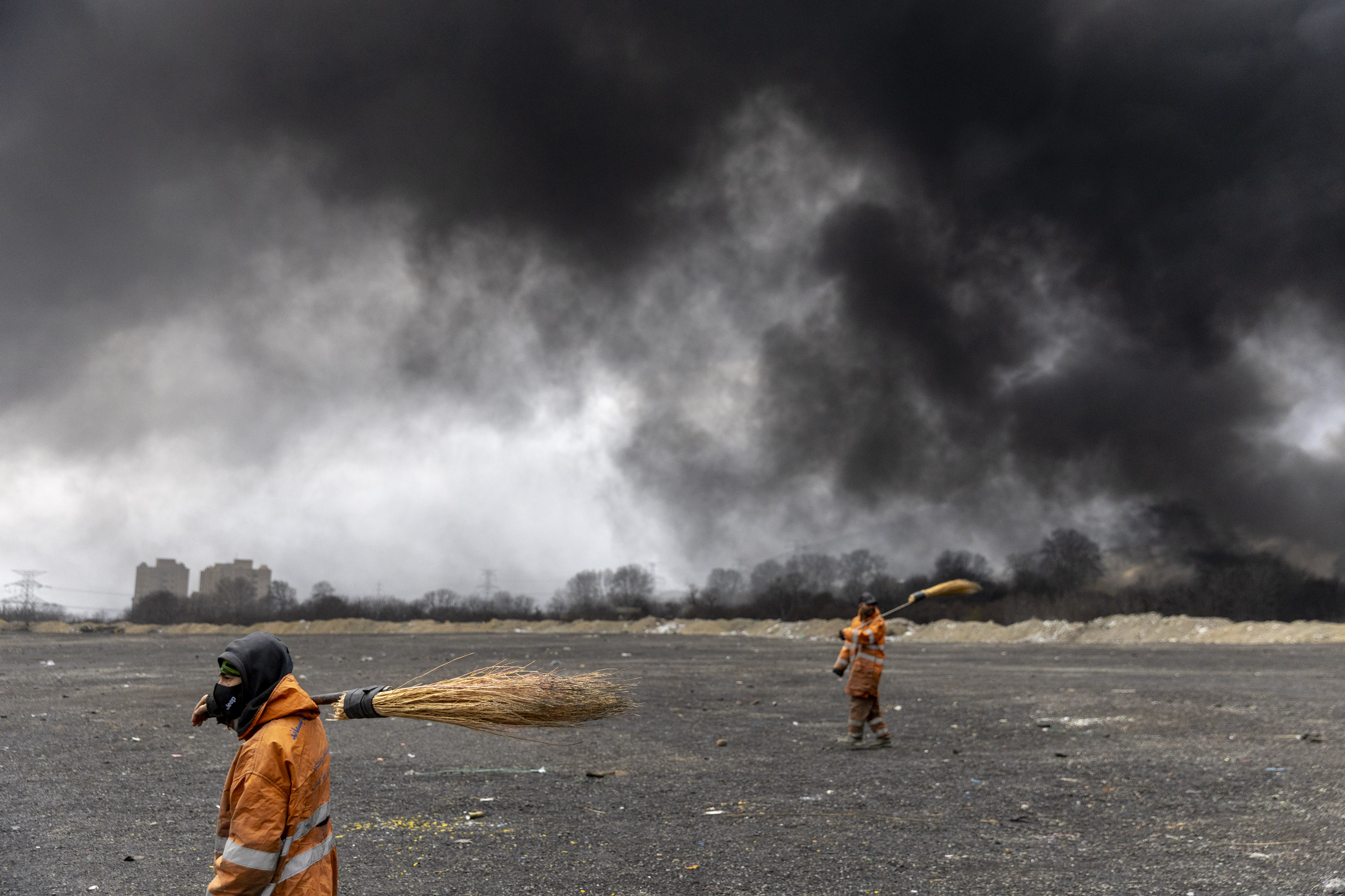 TEHRAN, IRAN - MARCH 8: Smoke billows after overnight airstrikes on oil depots on March 8, 2026 in Tehran, Iran. The United States and Israel continued their joint attack on Iran that began on February 28. Iran retaliated by firing waves of missiles and drones at Israel, and targeting U.S. allies in the region. (Photo by Majid Saeedi/Getty Images)