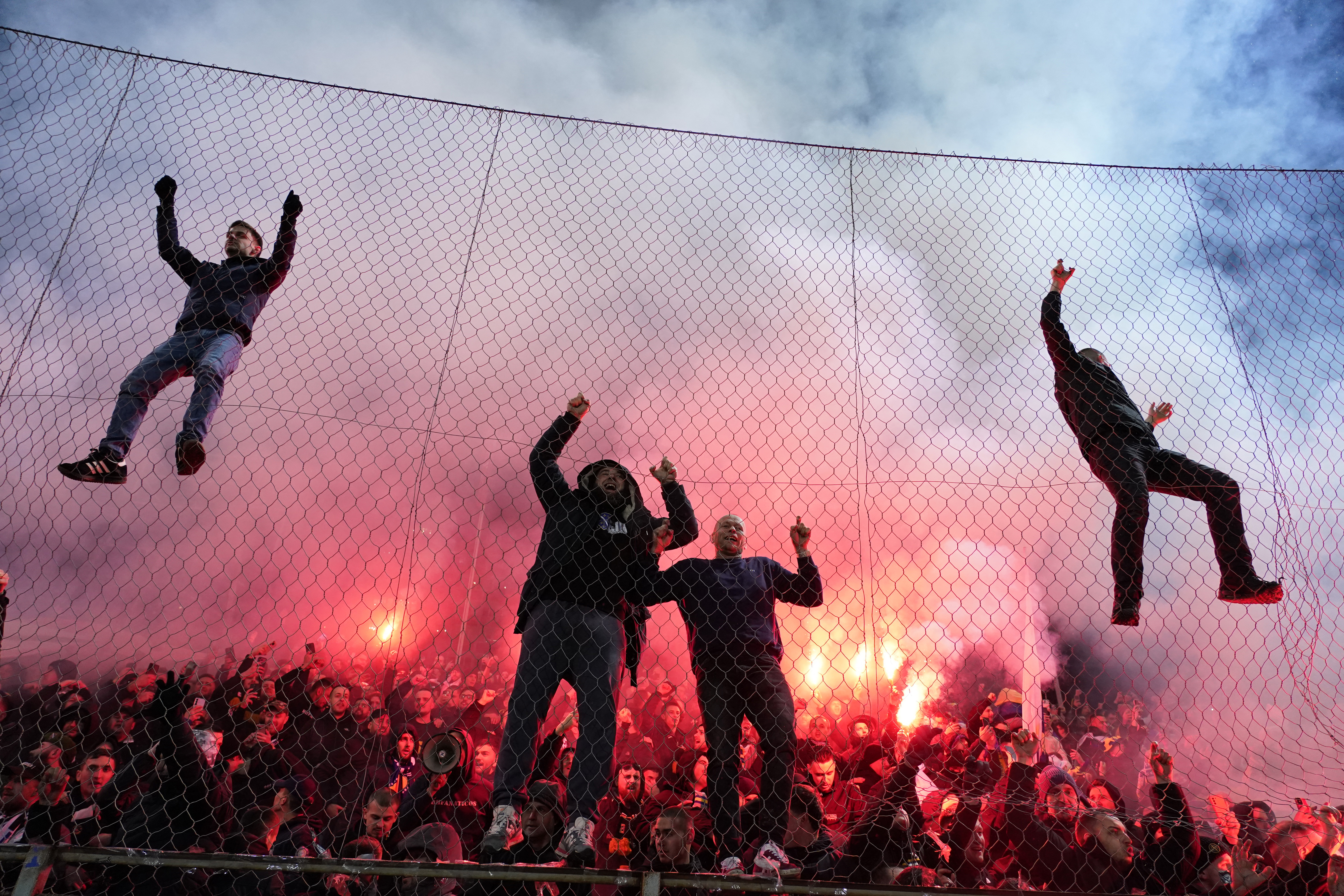 Soccer Football - FIFA World Cup - UEFA Qualifiers - Finals - Bosnia and Herzegovina v Italy - Bilino Polje Stadium, Zenica, Bosnia and Herzegovina - March 31, 2026 Bosnia and Herzegovina fans celebrate qualifying for the FIFA World Cup REUTERS/Matteo Ciambelli