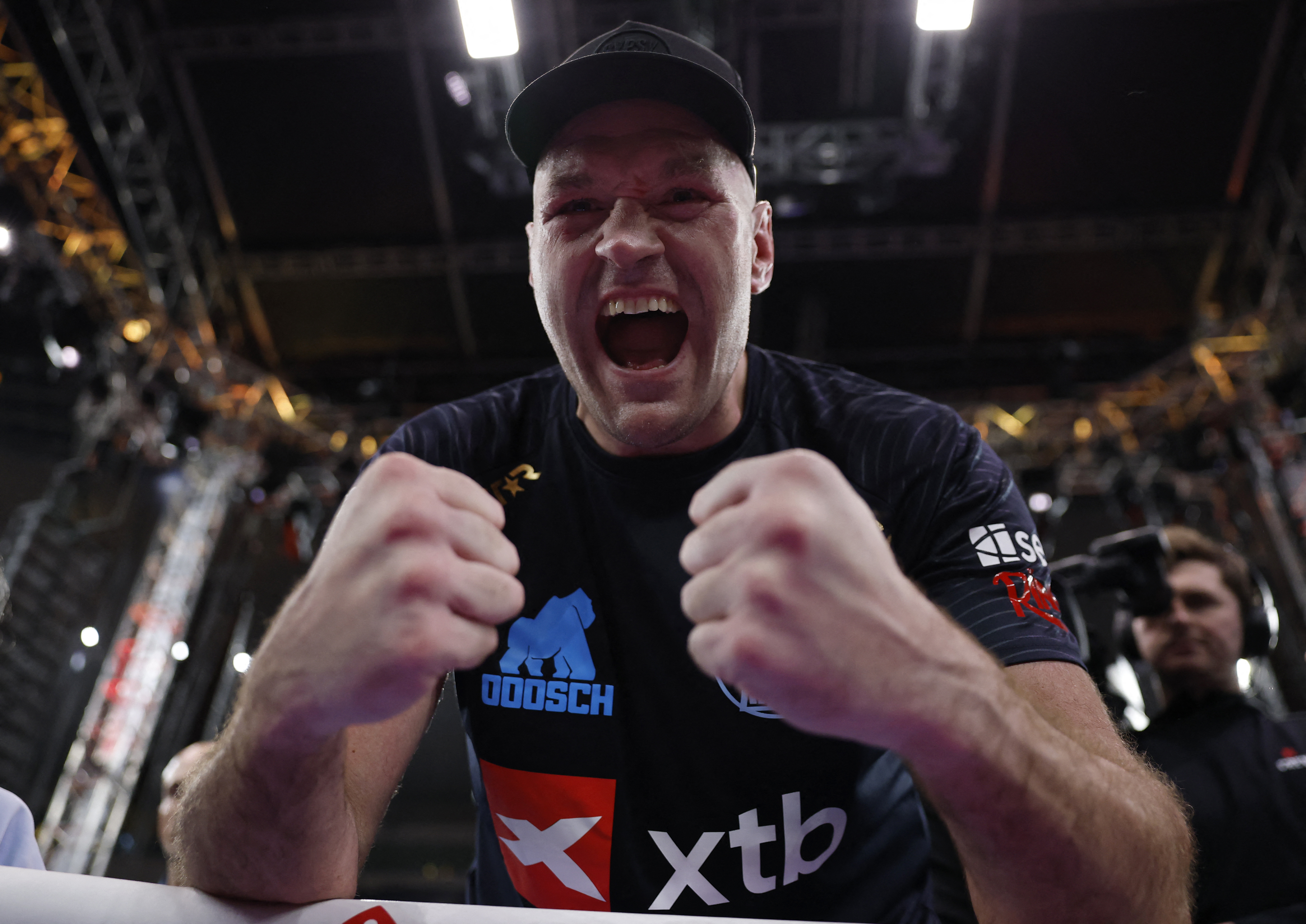 Tyson Fury celebrates winning his fight against Arslanbek Makhmudov