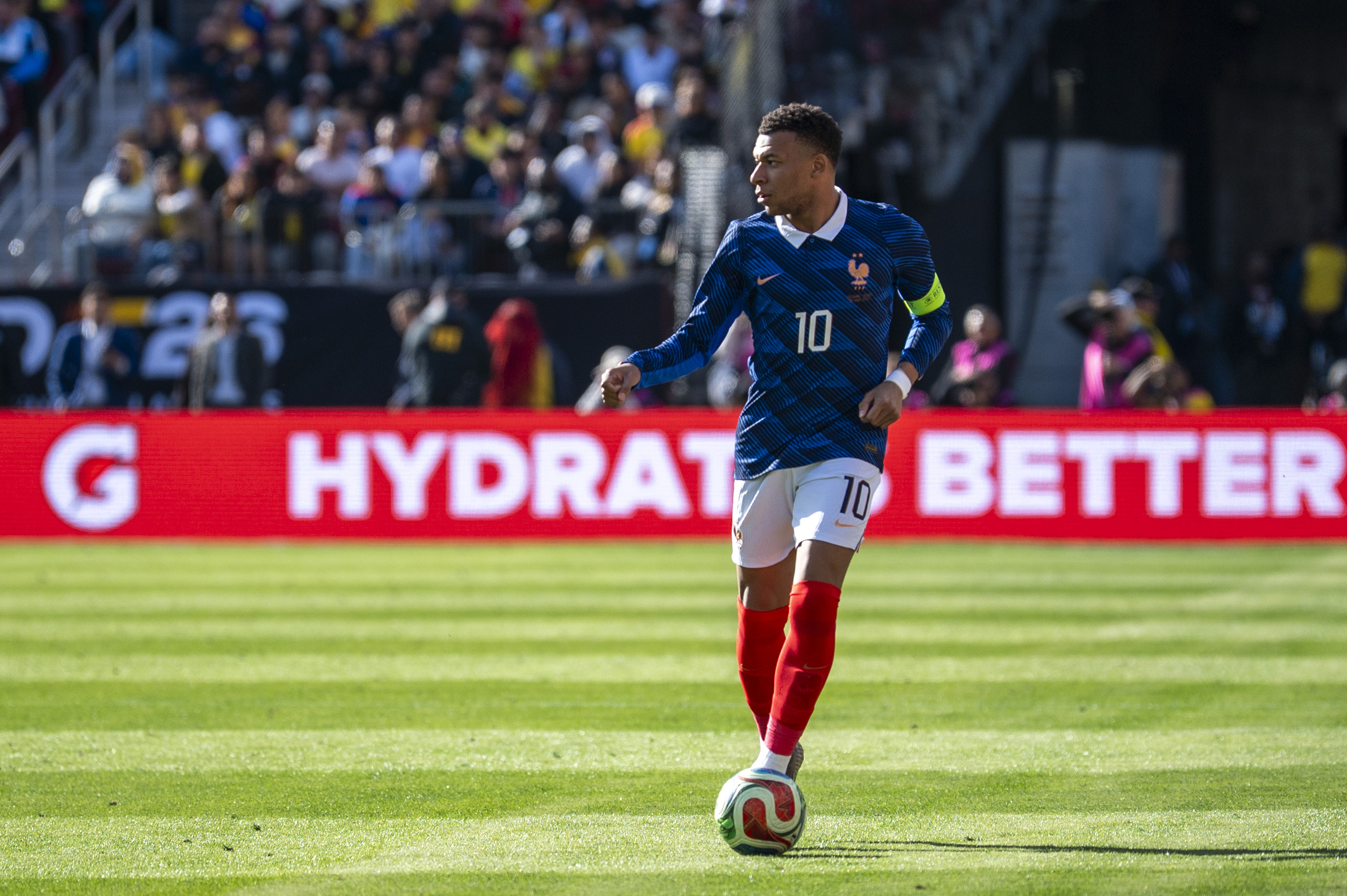 Mar 29, 2026; Landover, Maryland, USA; France forward Kylian Mbappe (10) move the ball up the field during the second of half an international friendly match against Colombia at Northwest Stadium. Mandatory Credit: Tommy Gilligan-Imagn Images