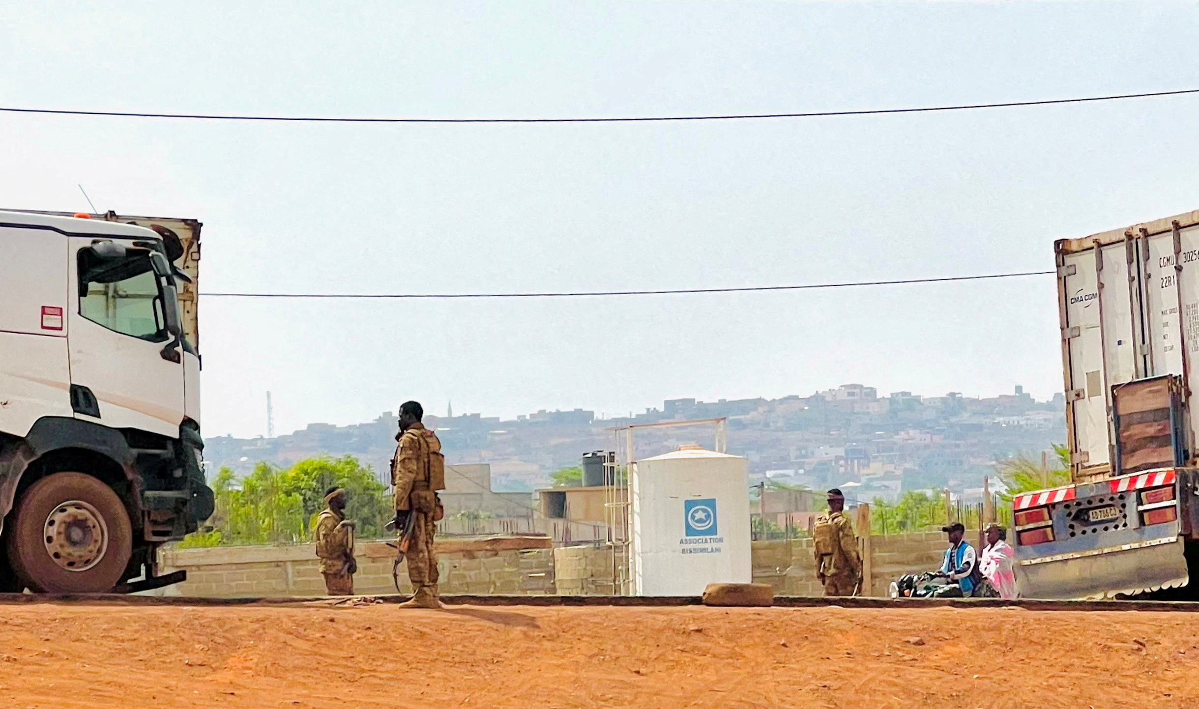 Malian soldiers