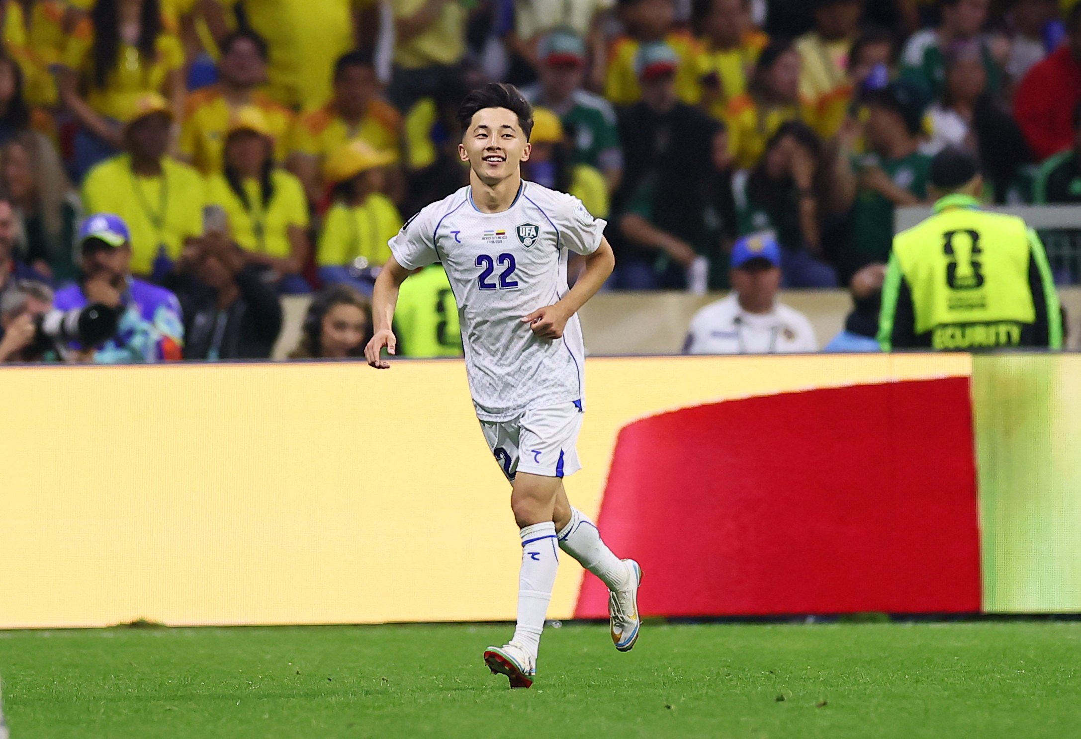 Soccer Football - FIFA World Cup 2026 - Group K - Uzbekistan v Colombia - Estadio Azteca, Mexico City, Mexico - June 17, 2026 Uzbekistan's Abbosbek Fayzullaev celebrates scoring their first goal REUTERS/Eloisa Sanchez