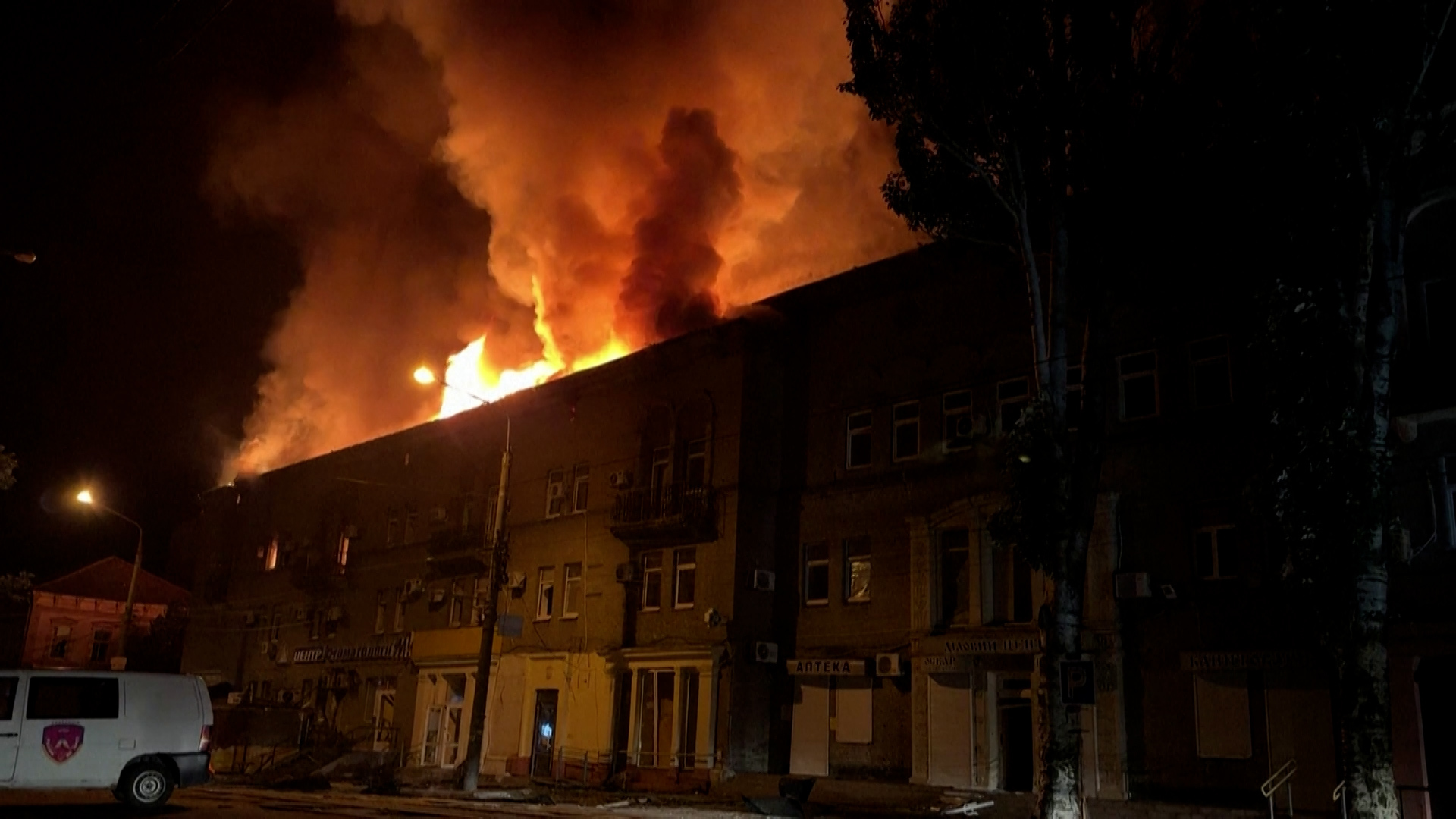 Russian drone strikes Zaporizhzhia residential building, injuring seven [DARIA NAZAROVA/AFPTV]