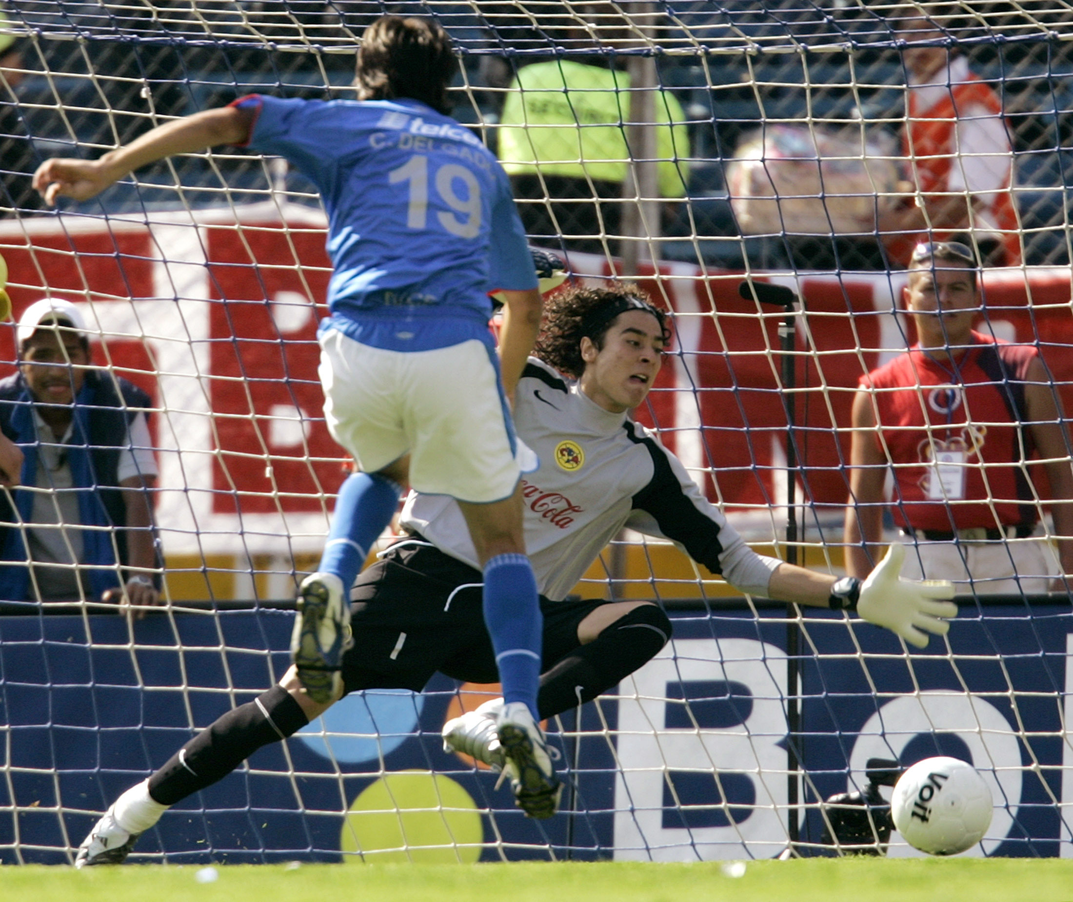 Ochoa began his top-flight goalkeeping career in 2004 for the Mexico City side Club America