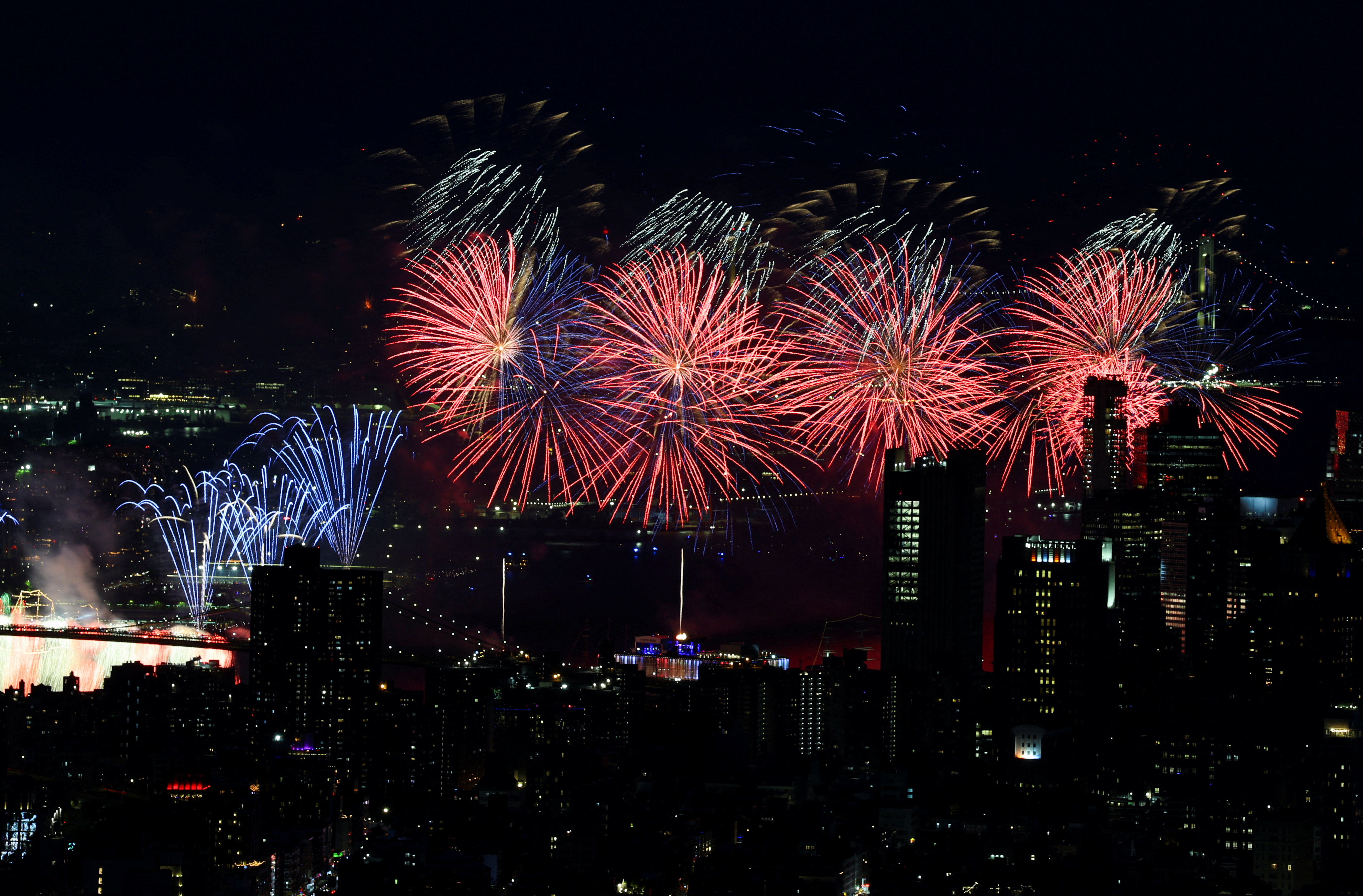 Macy's Fourth of July fireworks explode as the United States celebrates its 250th anniversary on Independence Day in New York City, U.S., July 4, 2026. REUTERS/Carlos Barria
