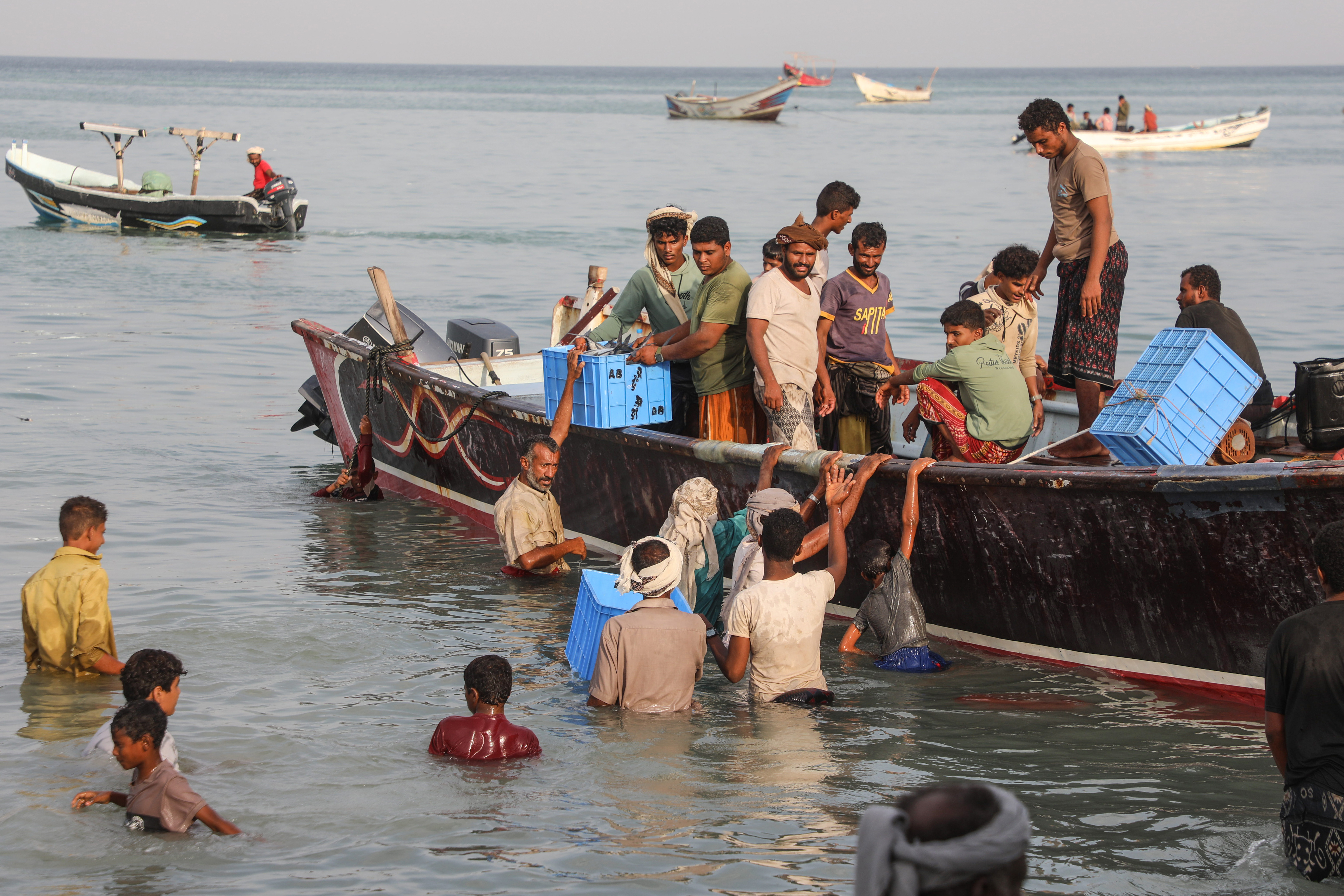 Fisherman in Mocha before the ban was implemented