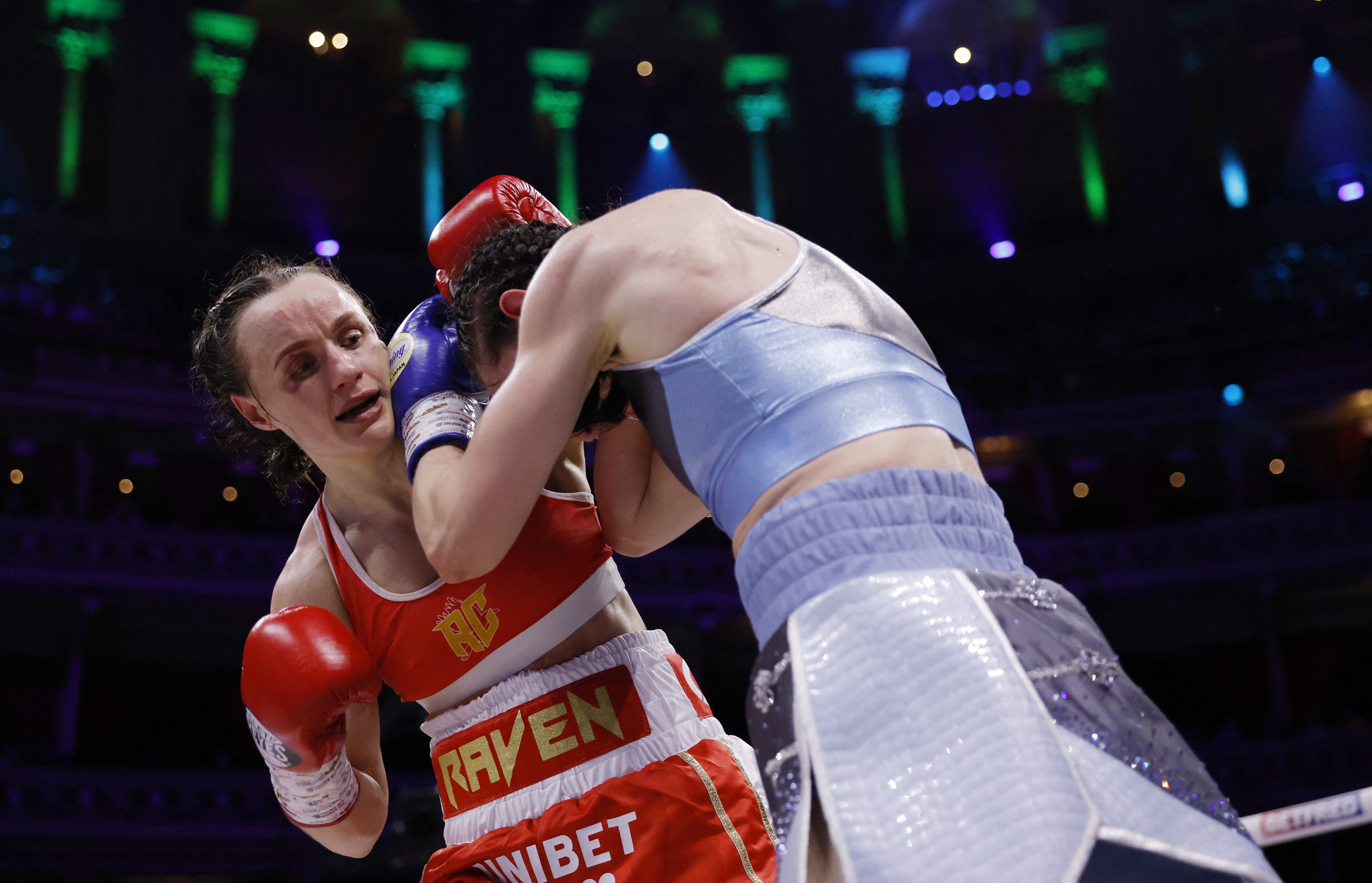 Raven Chapman in action against Karriss Artingstall