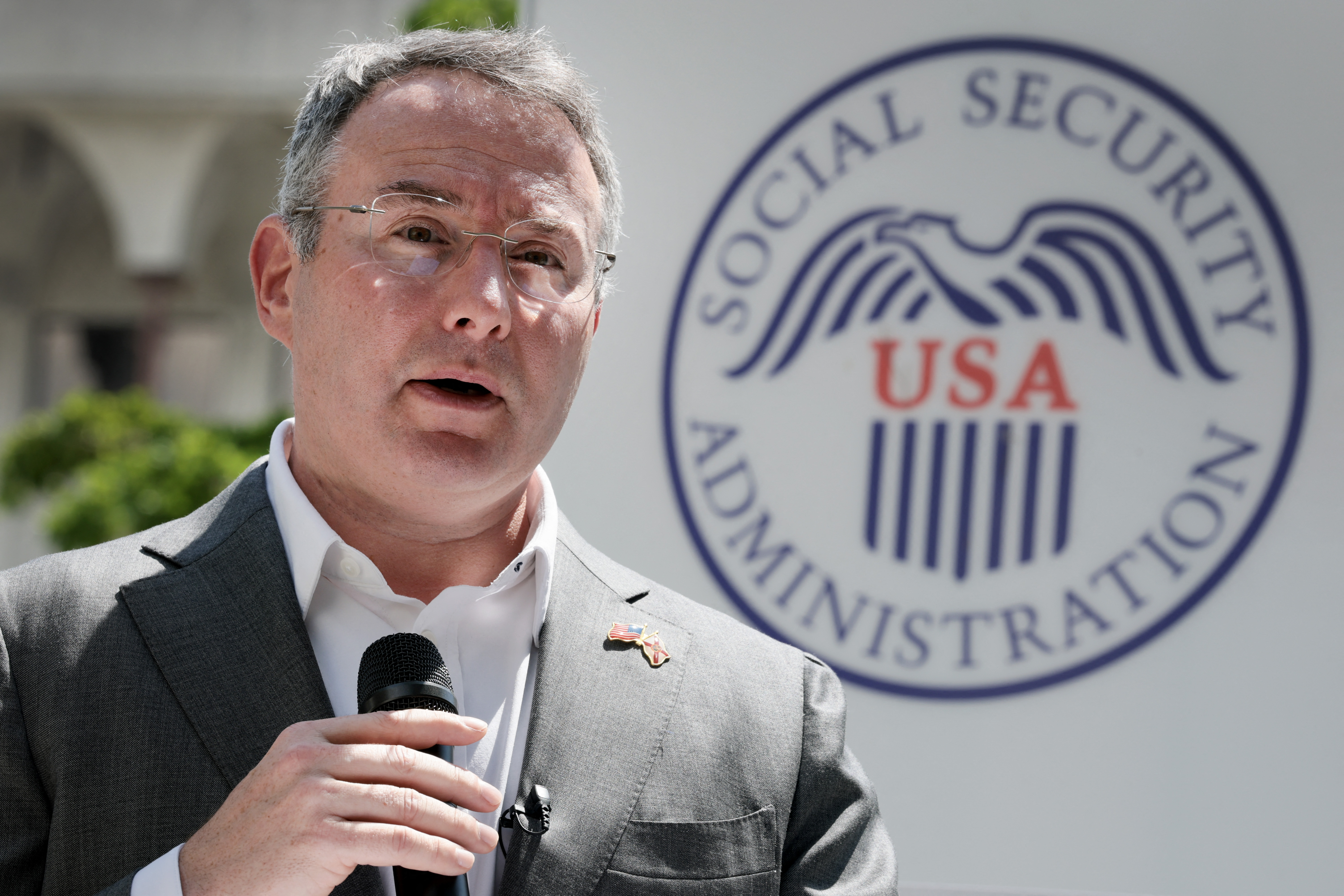 WEST PALM BEACH, FLORIDA - AUGUST 14: Retired Lt. Col. Alex Vindman, a Florida Democratic candidate for U.S. Senate, holds a press conference outside of a Social Security Administration office on August 14, 2026, in West Palm Beach, Florida. Vindman held the press conference on the 91st Anniversary of the Social Security Act to unveil a plan to protect and expand Social Security. Vindman is seeking the Democratic nomination to challenge incumbent Republican Sen. Ashley Moody in November. The Florida primary is on Aug. 18. Joe Raedle/Getty Images/AFP (Photo by JOE RAEDLE / GETTY IMAGES NORTH AMERICA / Getty Images via AFP)
