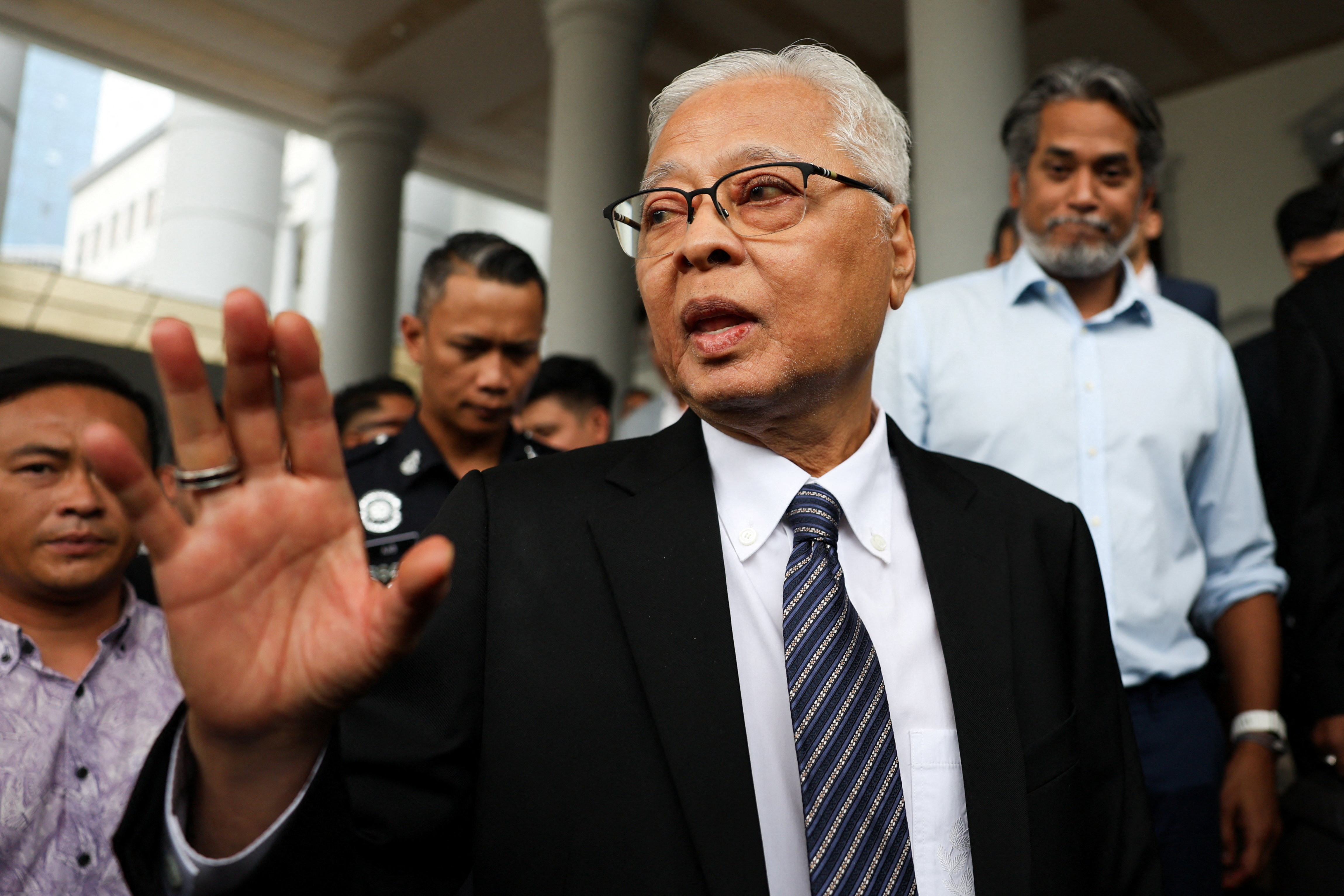 Malaysia's former Prime Minister Ismail Sabri Yaakob leaves the Kuala Lumpur court complex after being released on bail following his being charged with failure to declare assets, at Kuala Lumpur, Malaysia August 27, 2026.REUTERS/Hasnoor Hussain